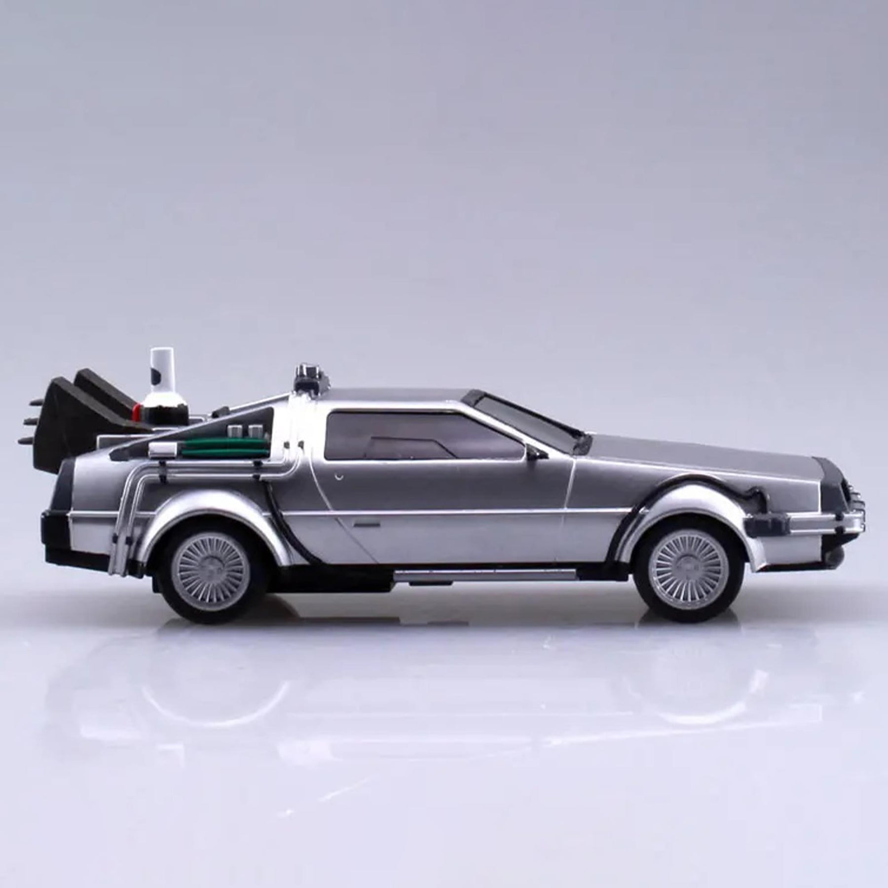 Back to the Future 2 Pullback DeLorean 1/43 Scale Model Kit