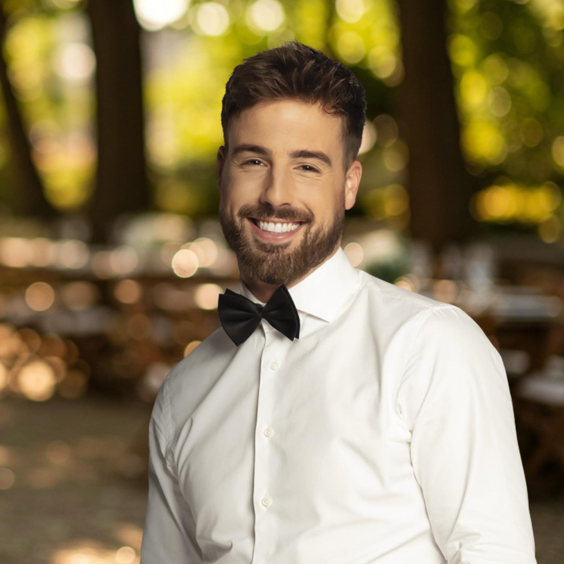Black Bow tie