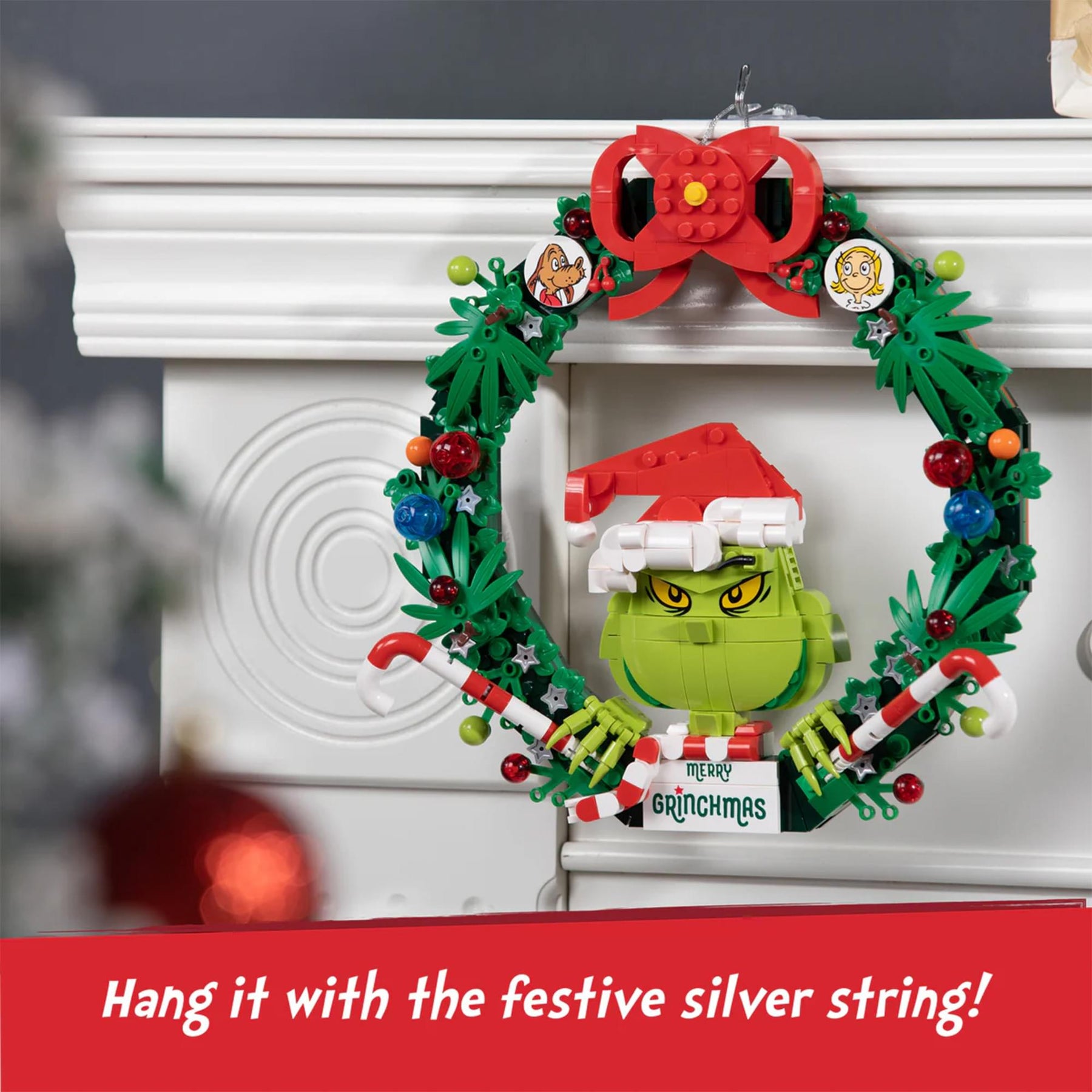 The Grinch Wreath 523-Piece Brickcraft Building Set