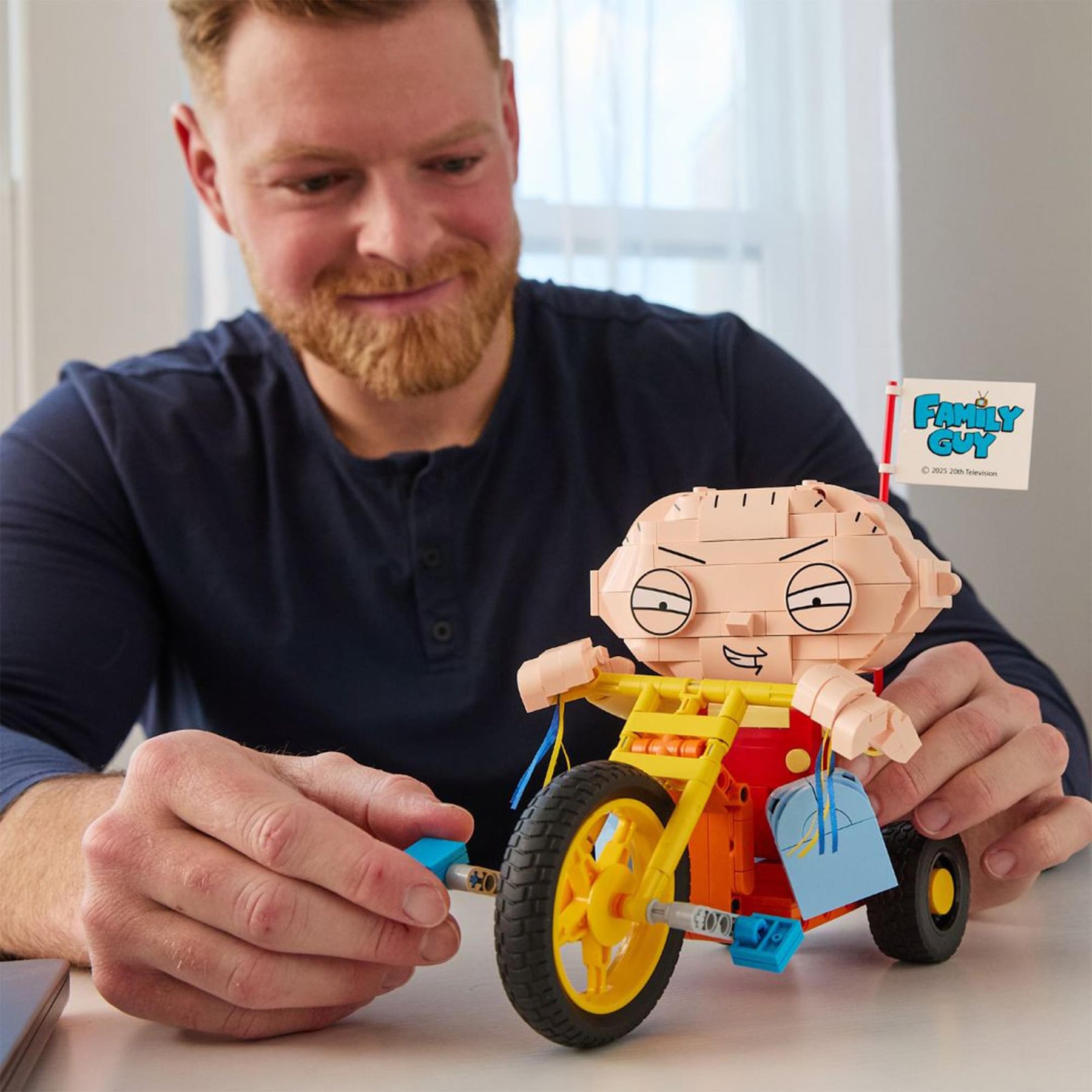 Family Guy Stewie On Trike 429-Piece Building Set