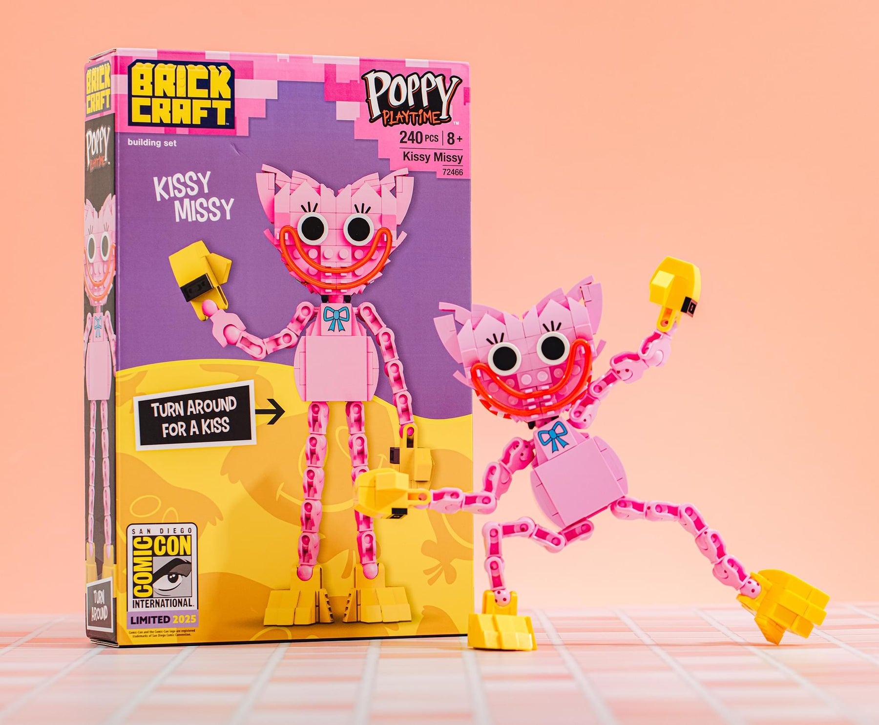 Brickcraft Poppy Playtime Kissy Missy 240-Piece Building Block Set