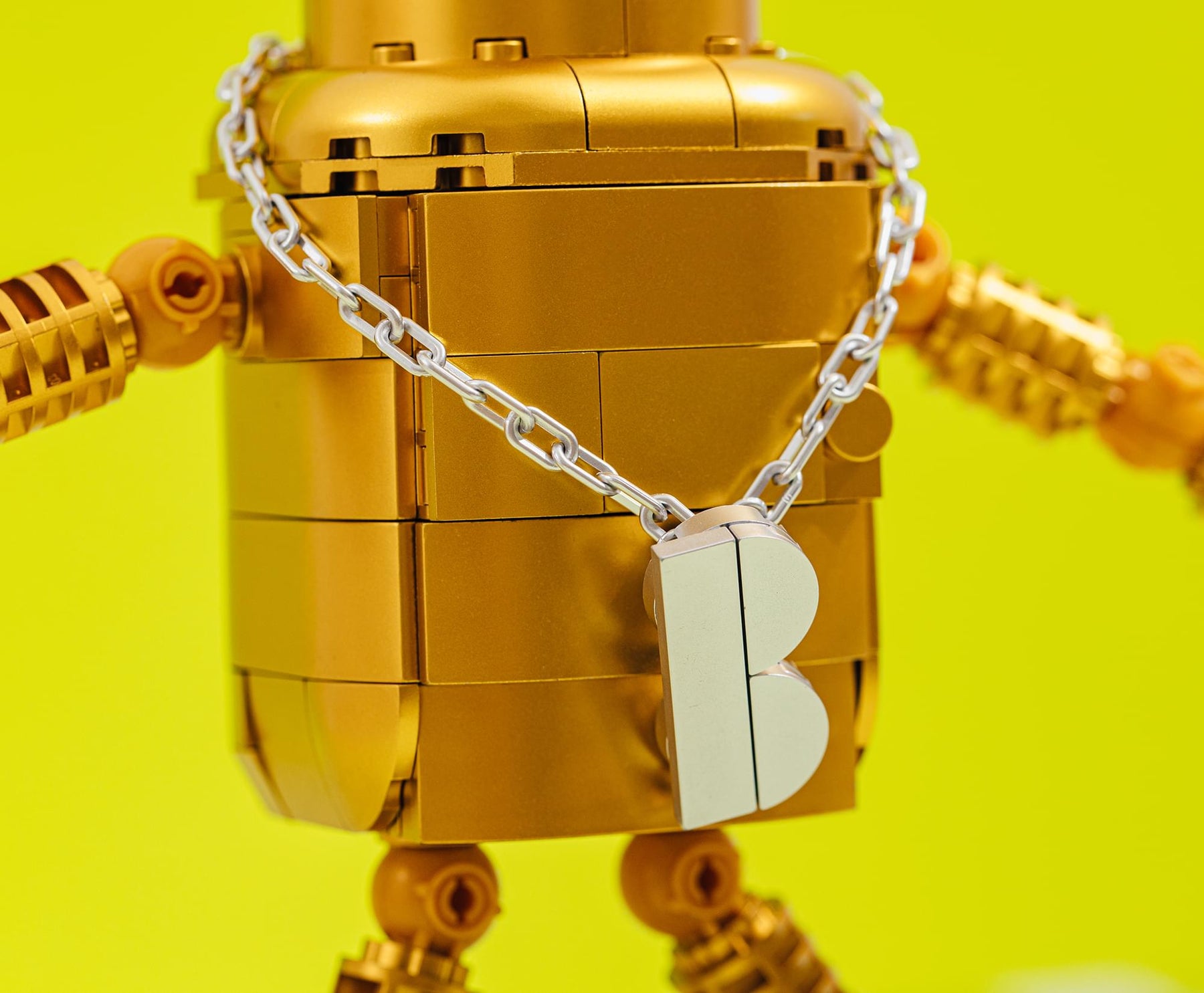 Brickcraft Futurama Glorious Golden Bender 396-Piece Building Kit