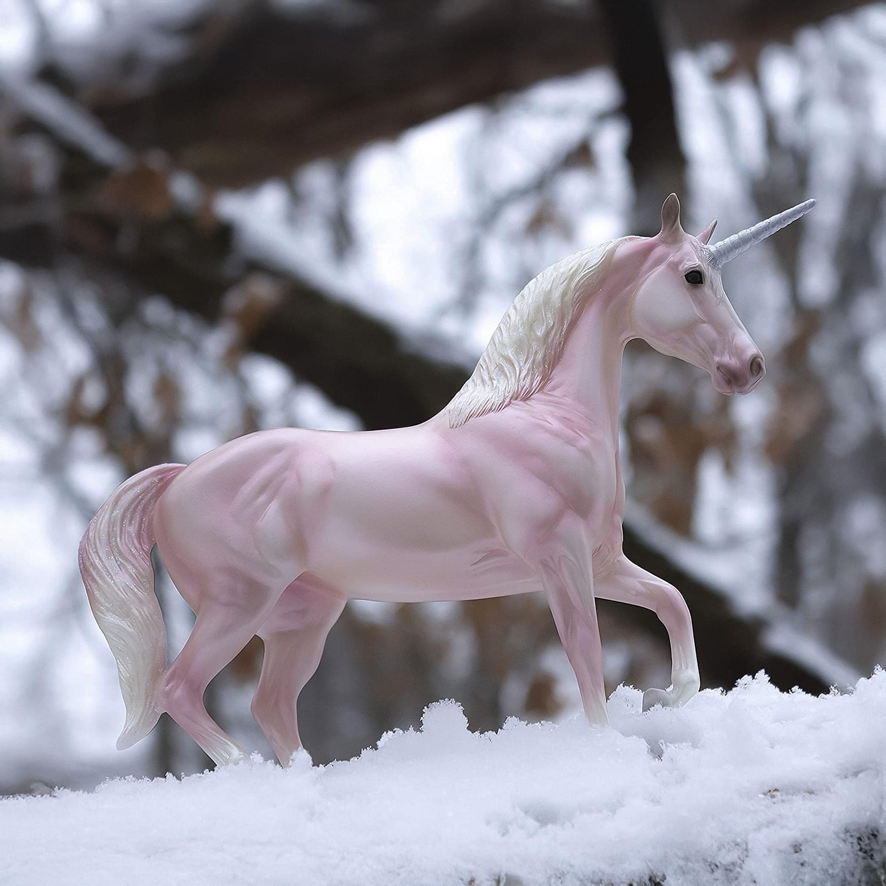 Breyer Aurora Unicorn Classics Model Horse