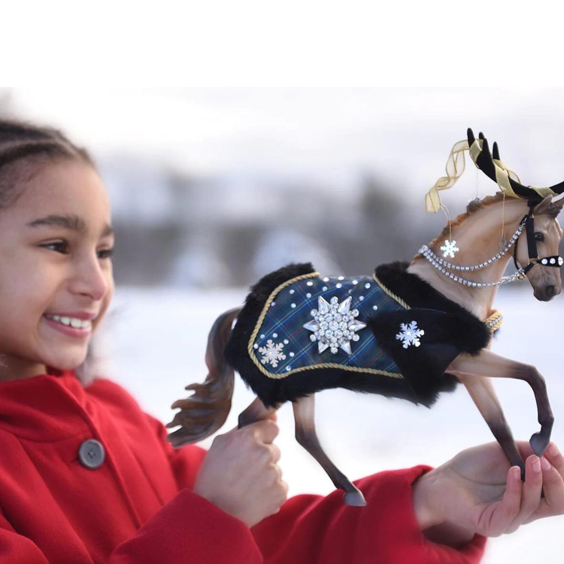 Breyer 2023 Holiday Horse | Highlander