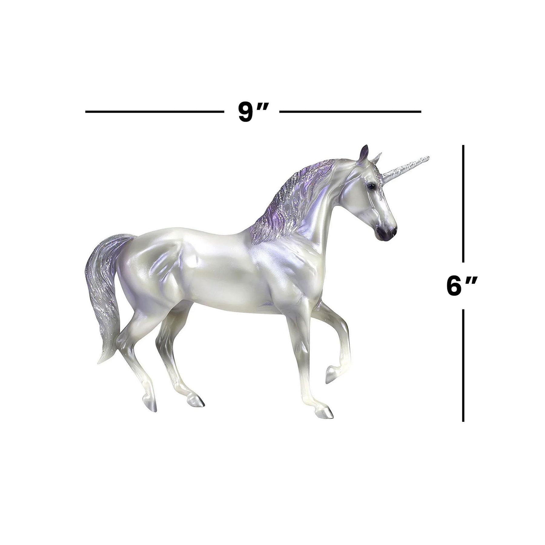 Breyer Classics 1/12 Model Horse - Sarafina Magical Unicorn