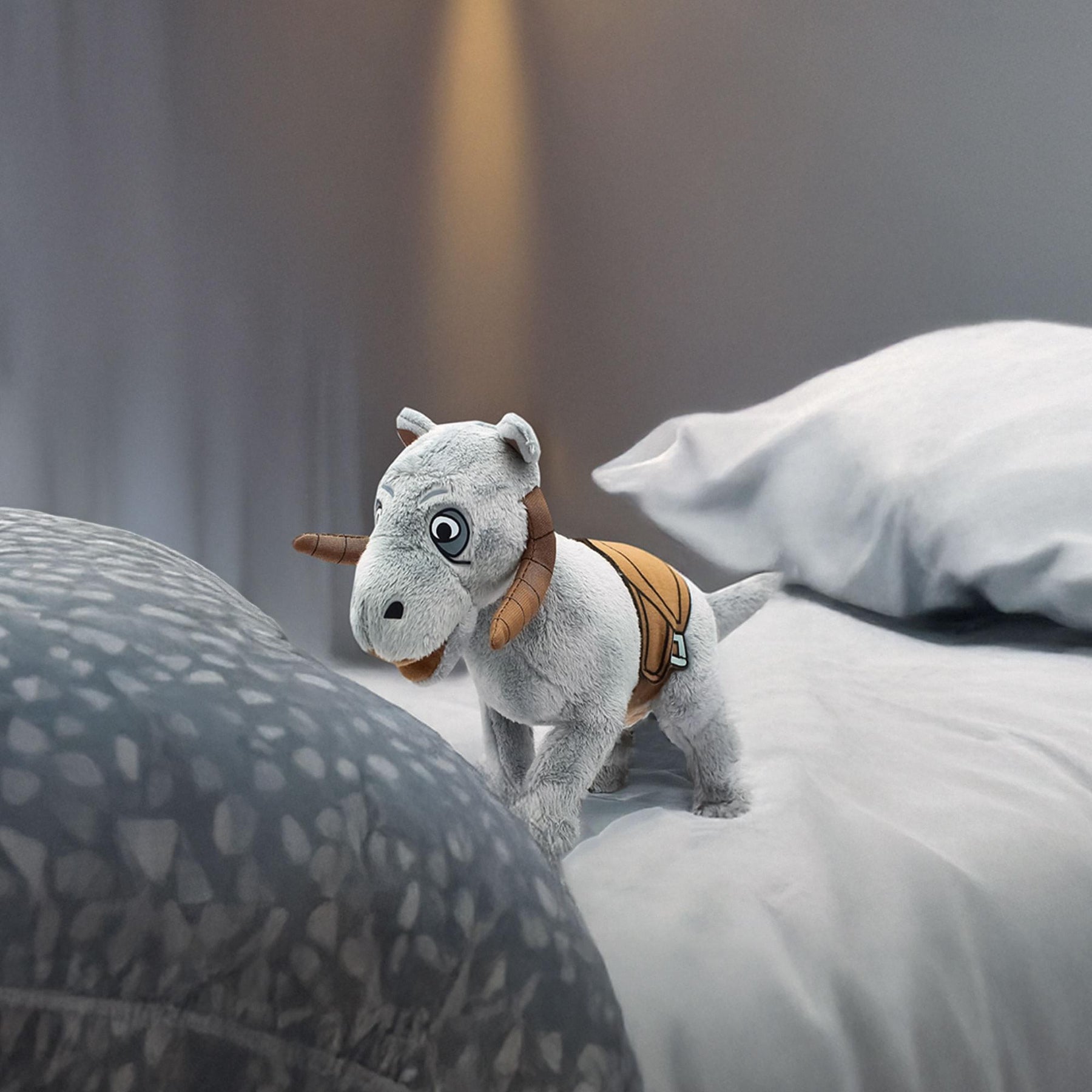 Comic Images Star Wars Tauntaun Plush