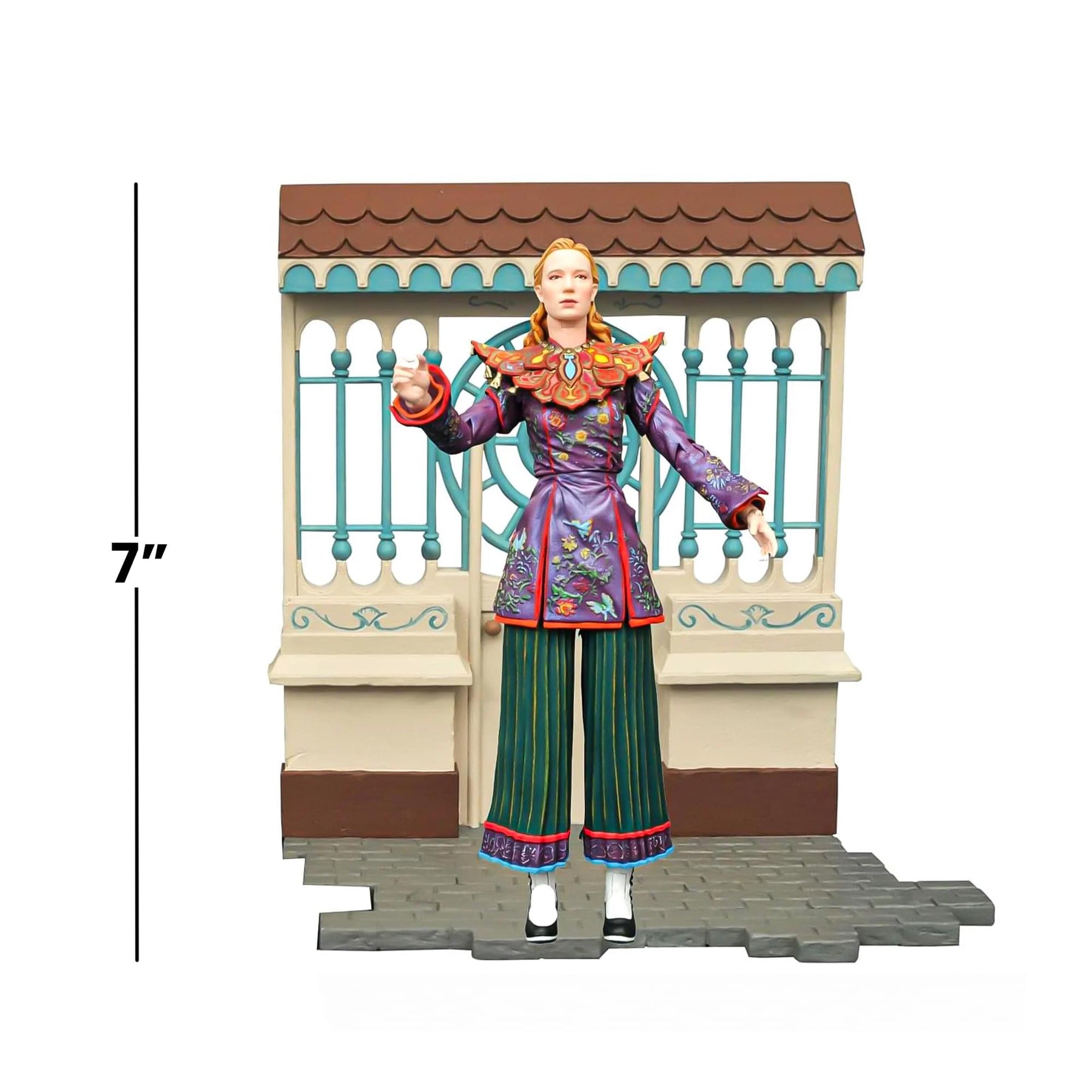 Alice in Wonderland Through the Looking Glass Alice Select Action Figure