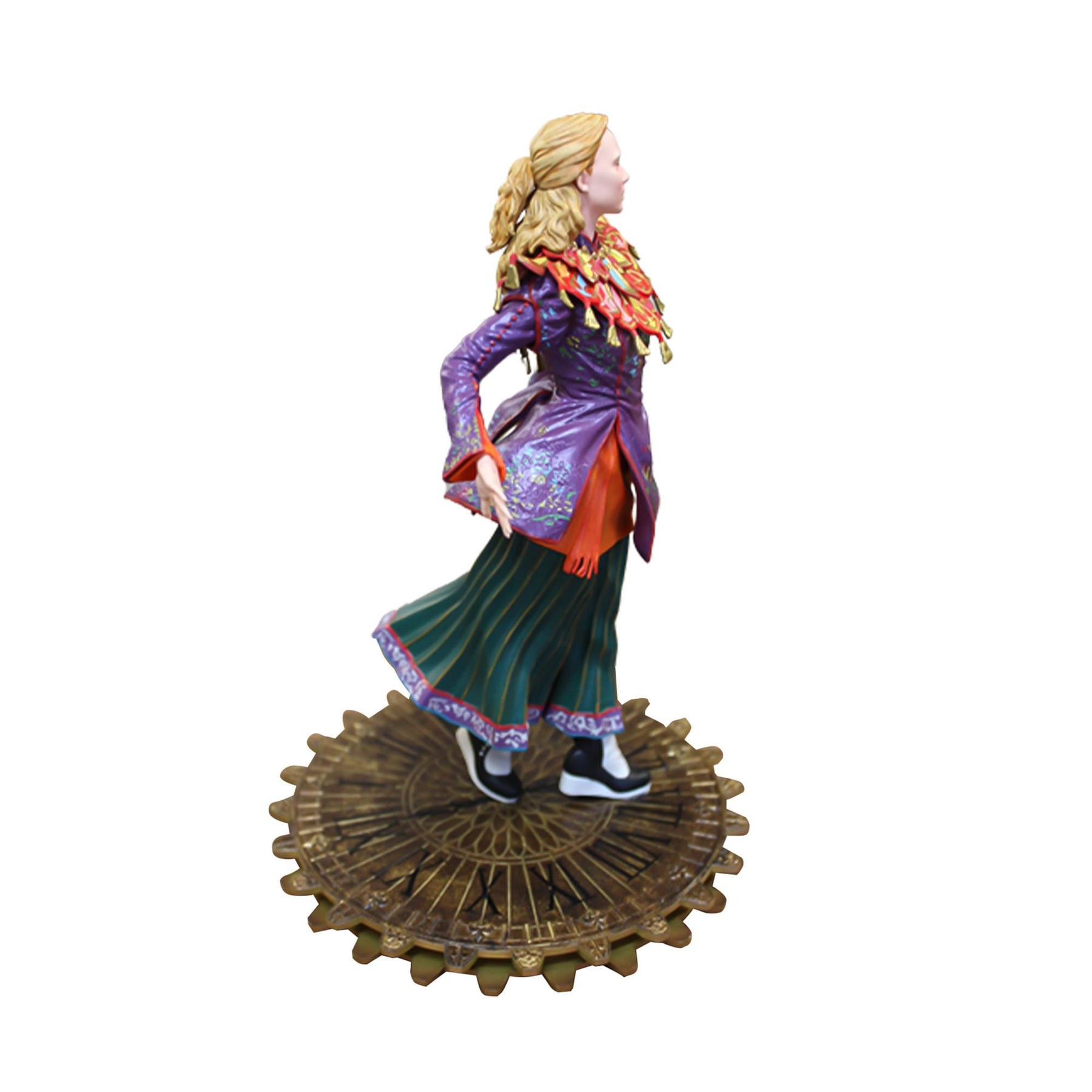 Alice Through the Looking Glass: 9" Alice Gallery PVC Figure