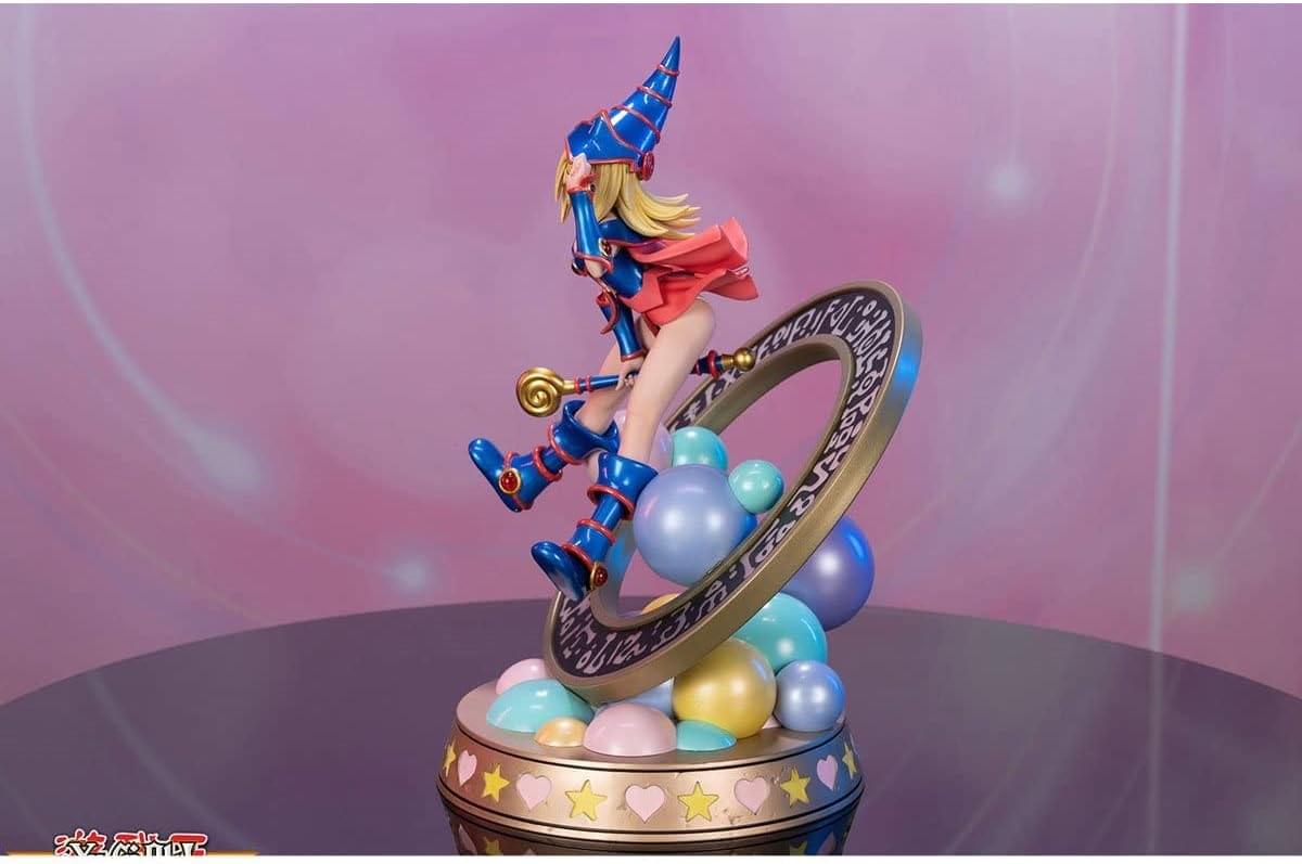 Yu-Gi-Oh! Dark Magician Girl Statue | Standard Vibrant Edition