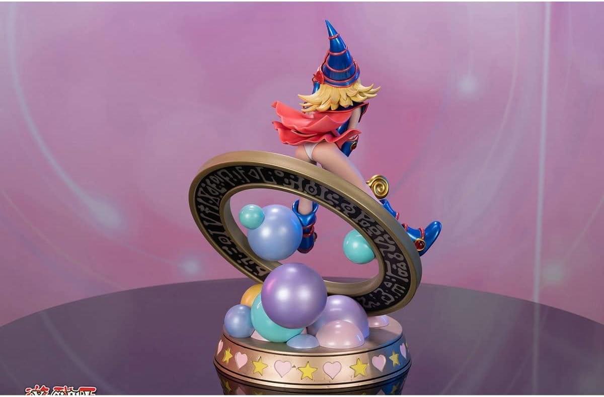 Yu-Gi-Oh! Dark Magician Girl Statue | Standard Vibrant Edition