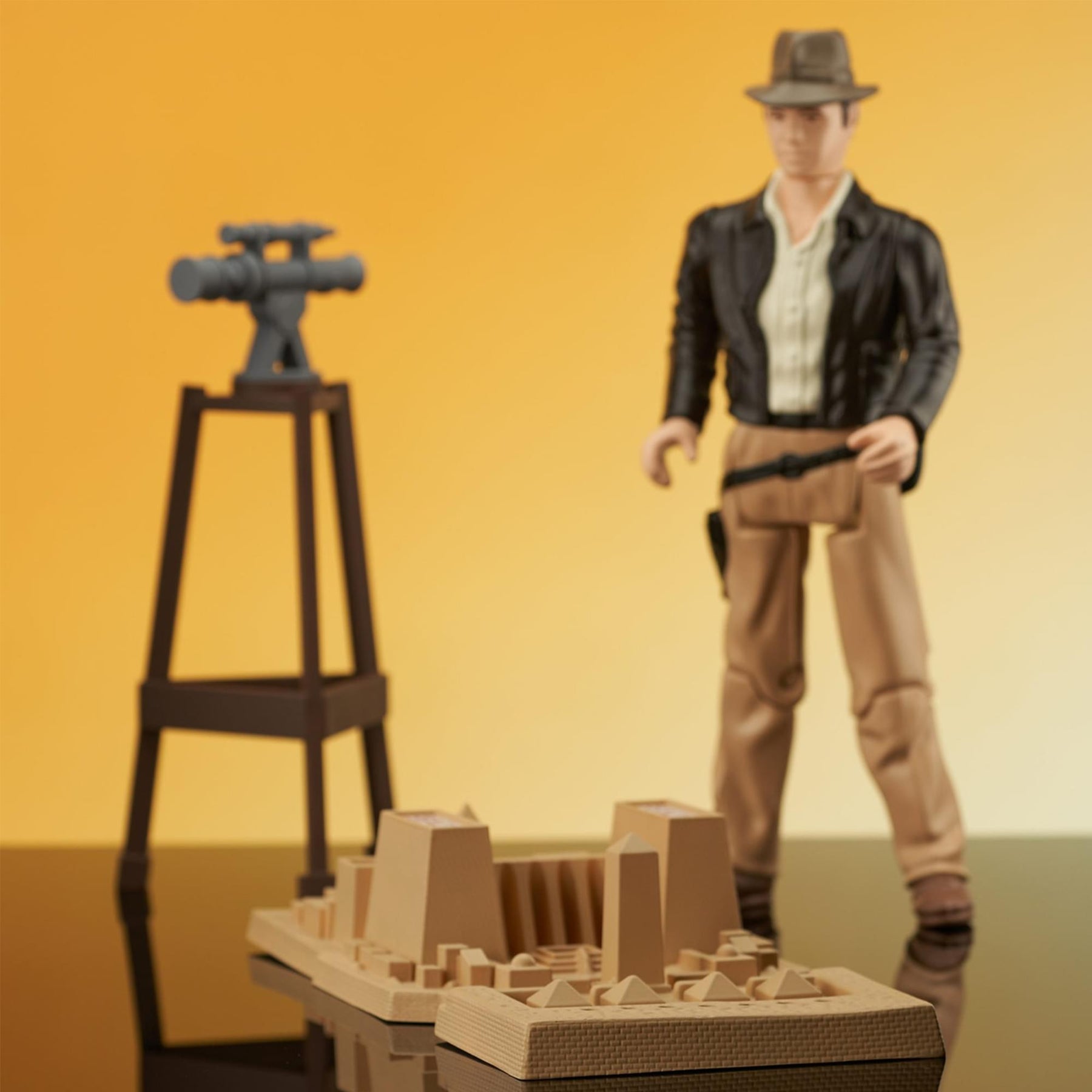 Indiana Jones Exclusive Jumbo Figure Playset