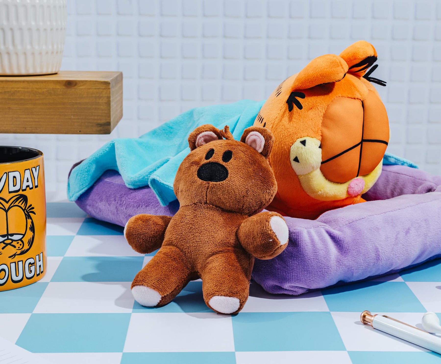 Garfield Sleeping With Pookie 7-Inch Collector Plush