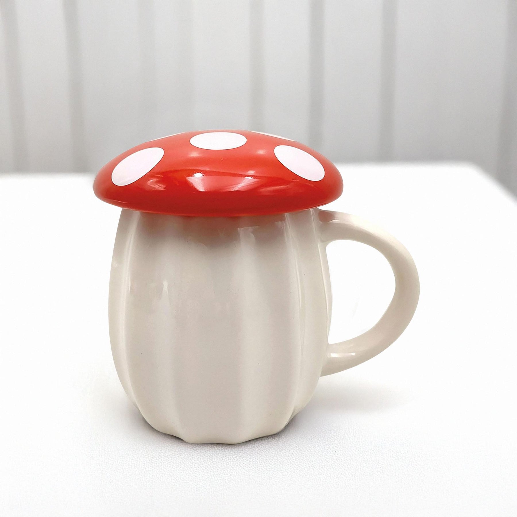 Mushroom Molded Mug with Lid