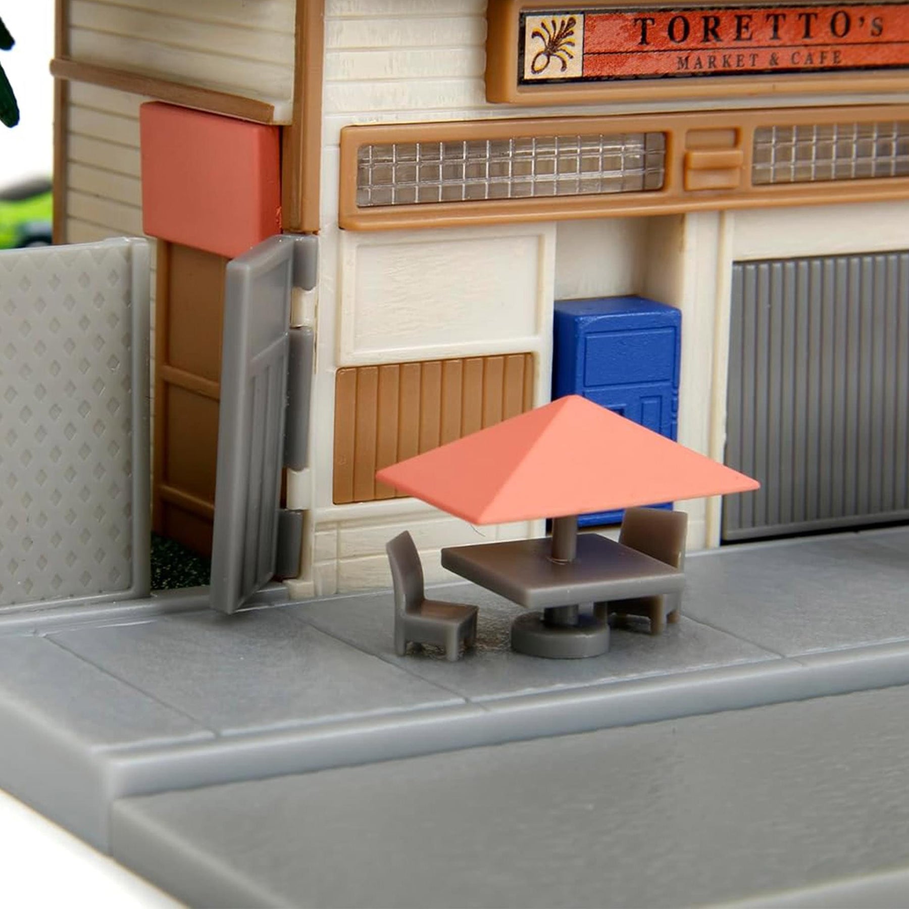 Fast & Furious Nanoscene: Toretto's Market & Cafe