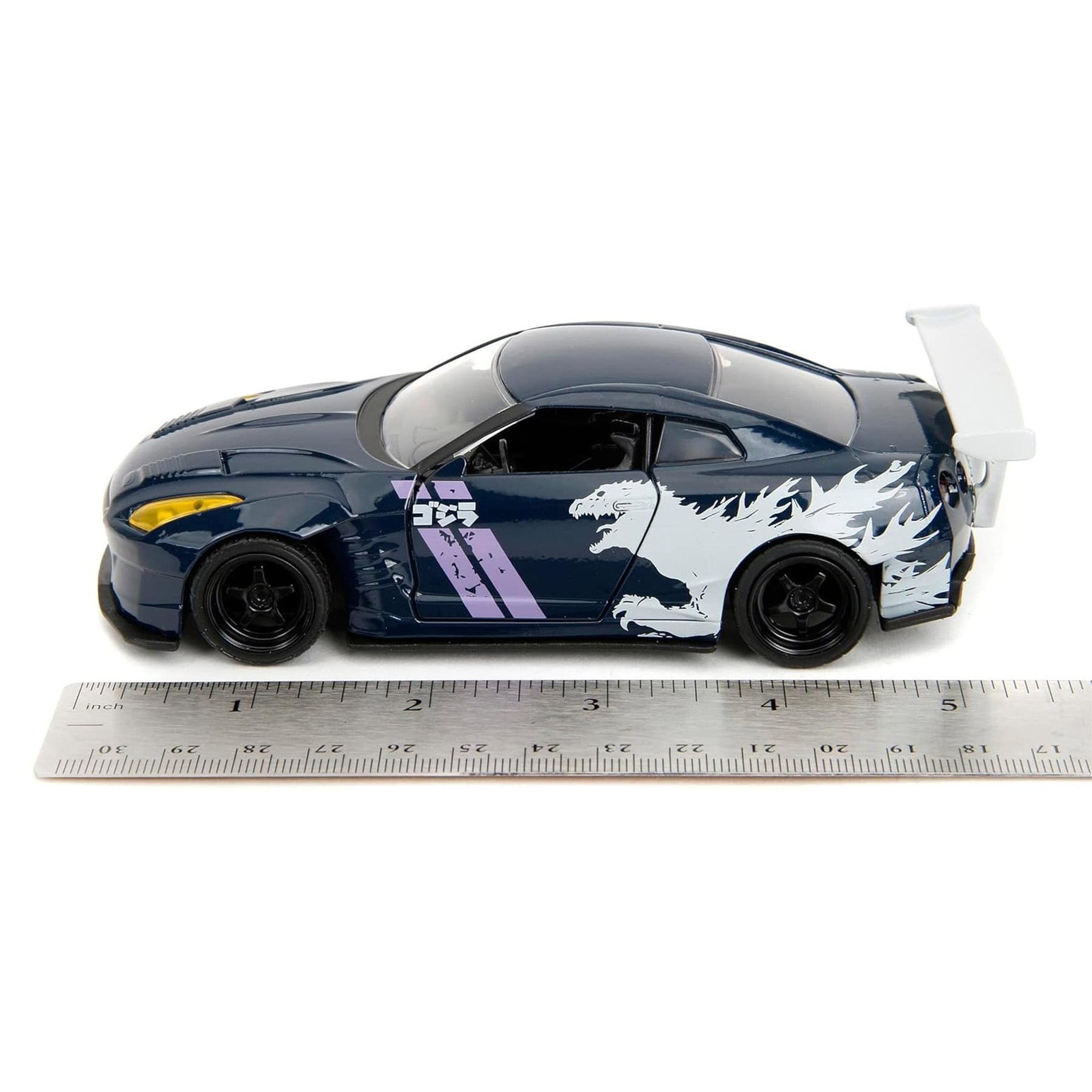 Godzilla 1:32 2009 Nissan GT-R (R35) Ben Sopra Diecast Vehicle