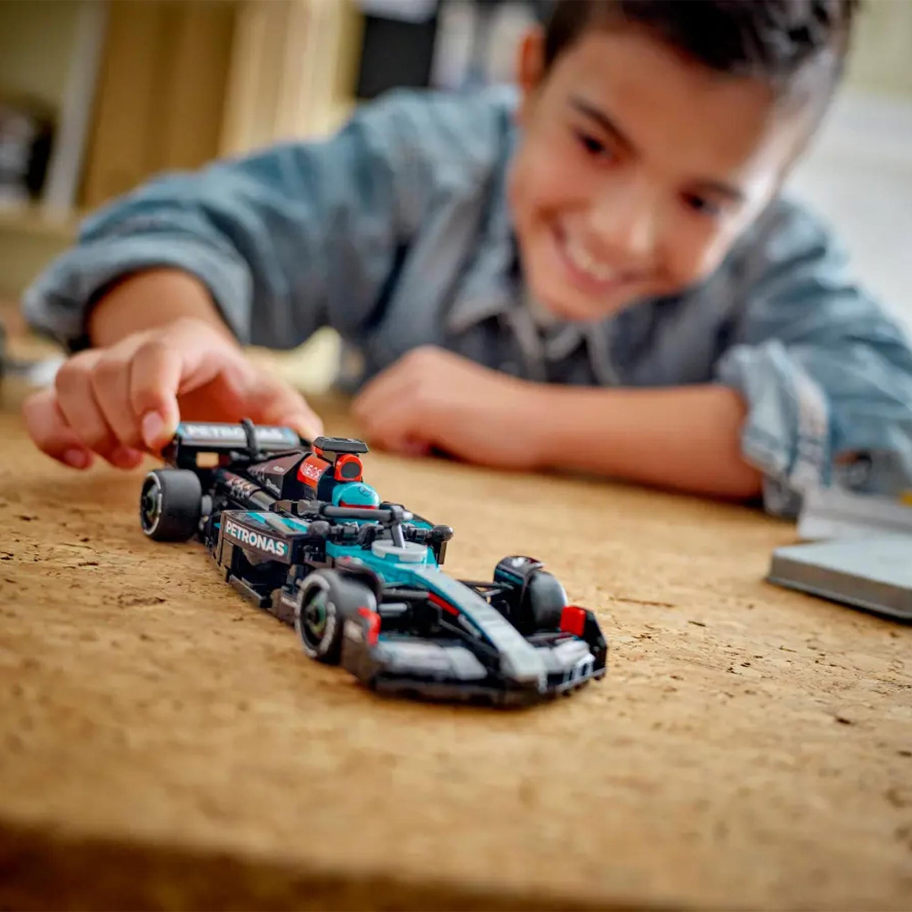 LEGO Speed Champions 77244 Mercedes-AMG F1 W15 Race Car 267 Piece Building Set