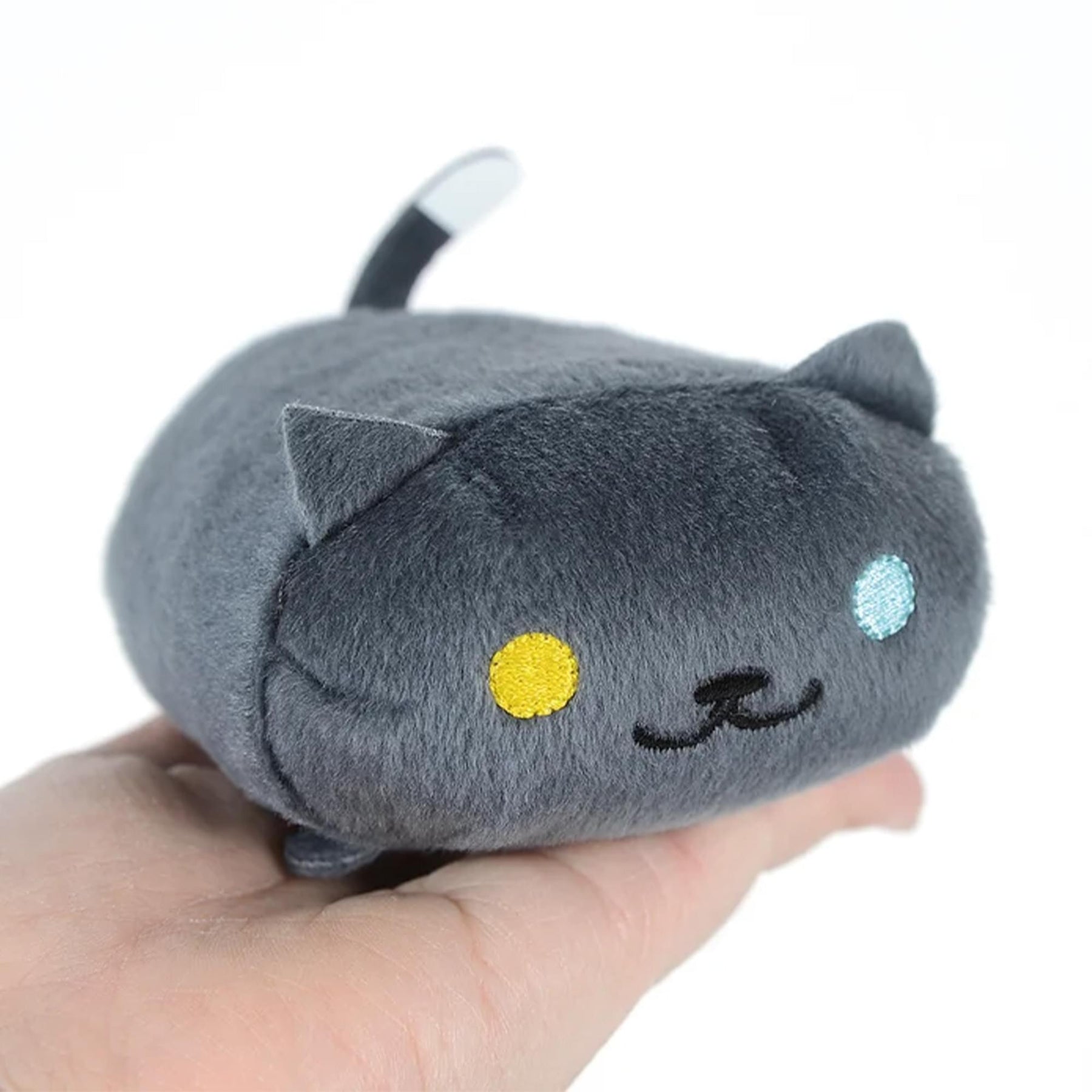 Neko Atsume: Kitty Collector 4" Plush: Pepper