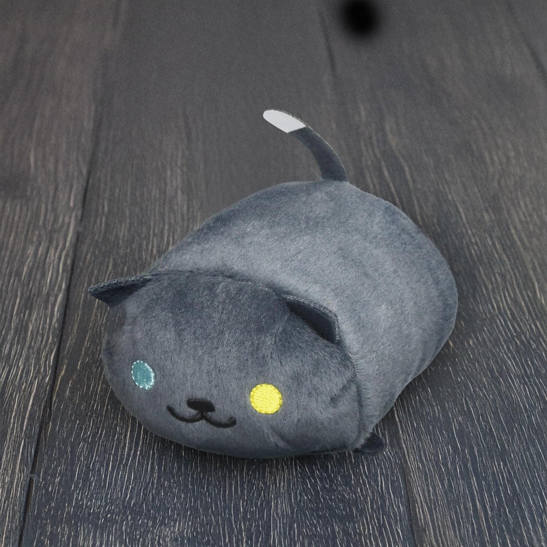Neko Atsume: Kitty Collector 4" Plush: Pepper