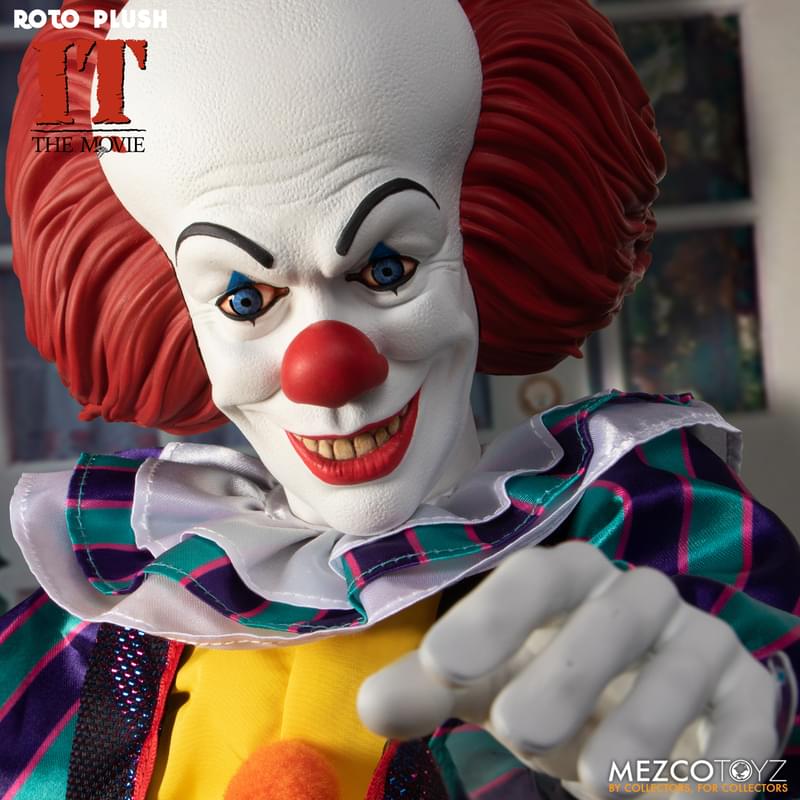 IT (1990) Mezco Designer Series 18 Inch Pennywise Roto Plush