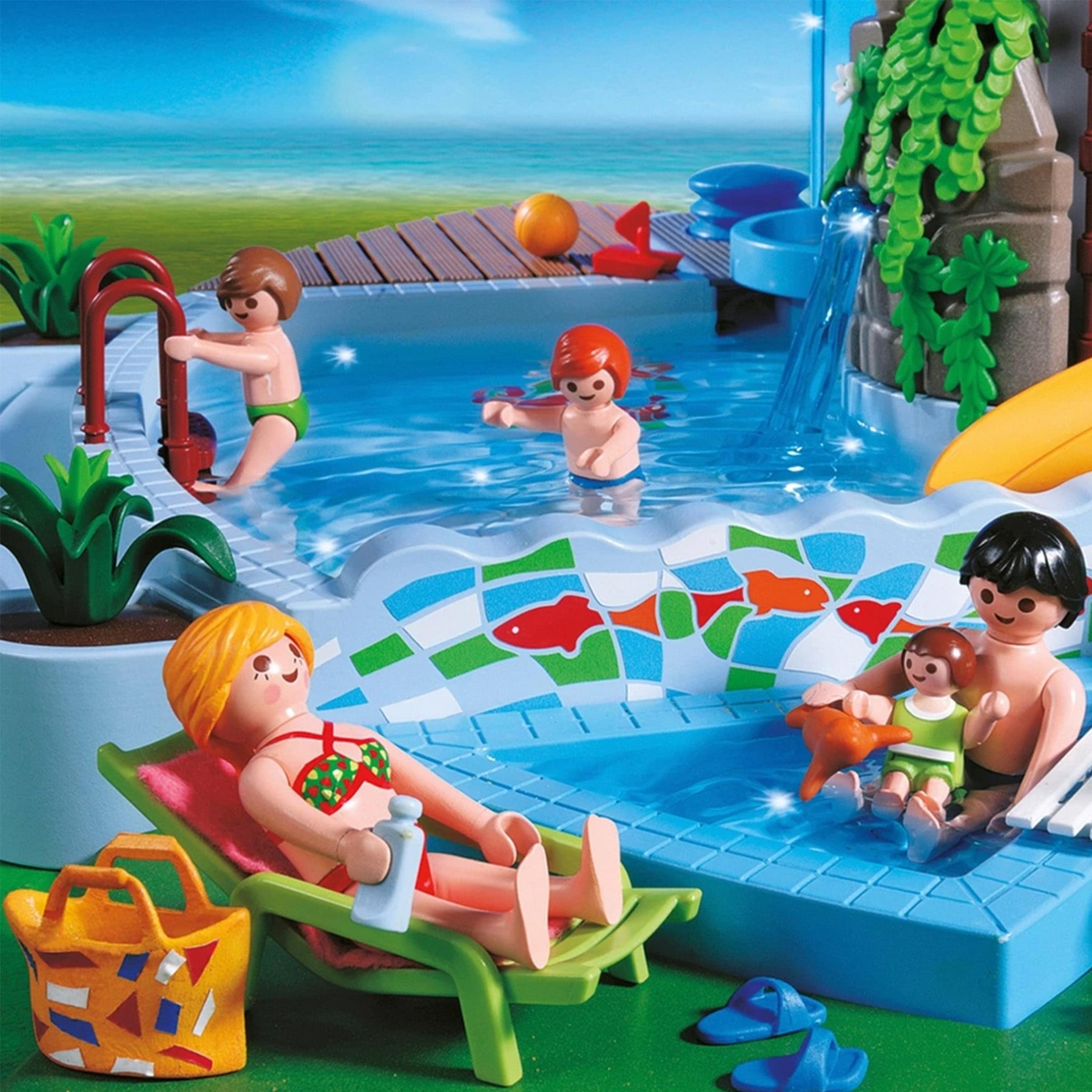 Playmobil 4858 Family Fun Pool with Slide 133 Piece Building Set