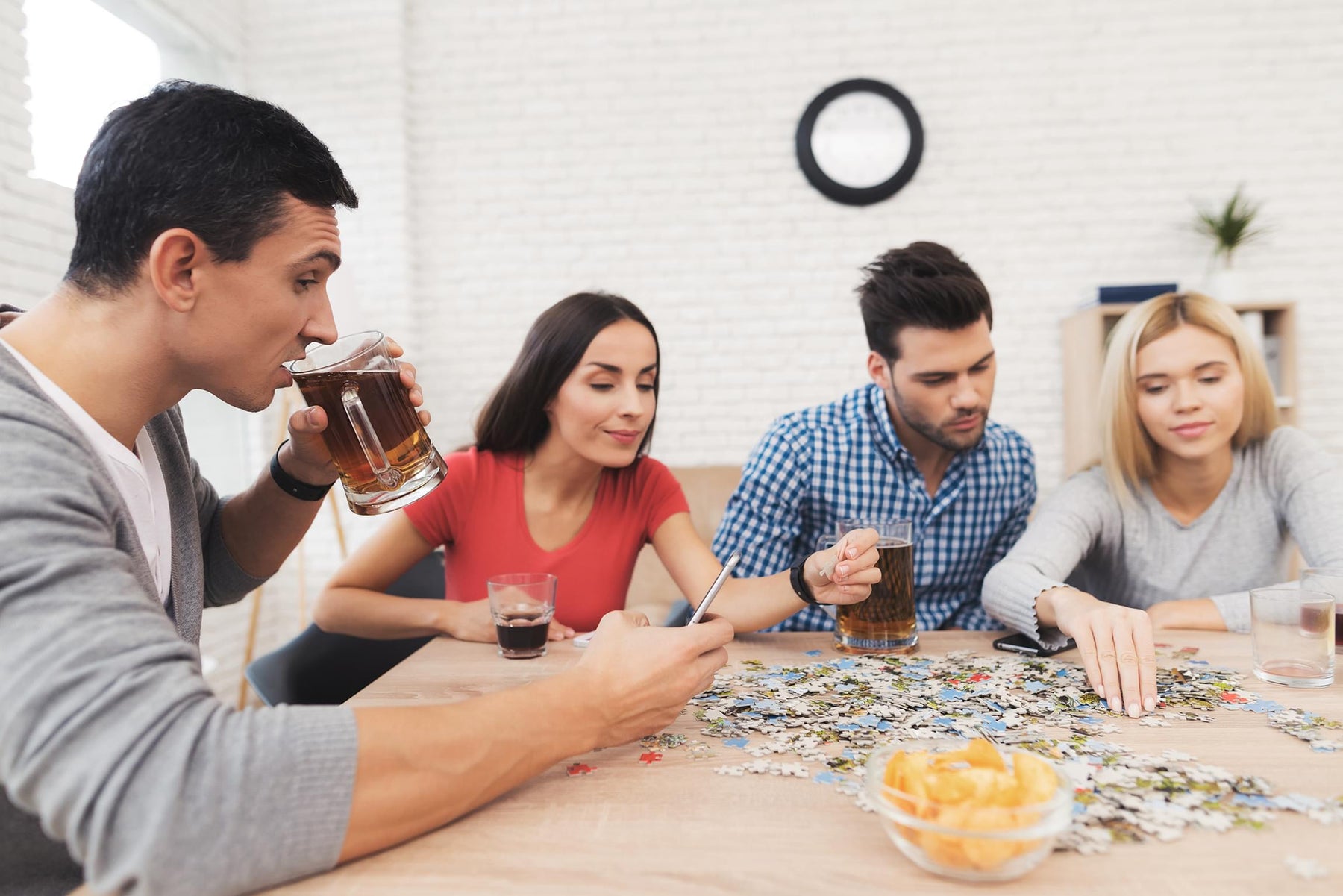 Classic Gas 750 Piece Jigsaw Puzzle