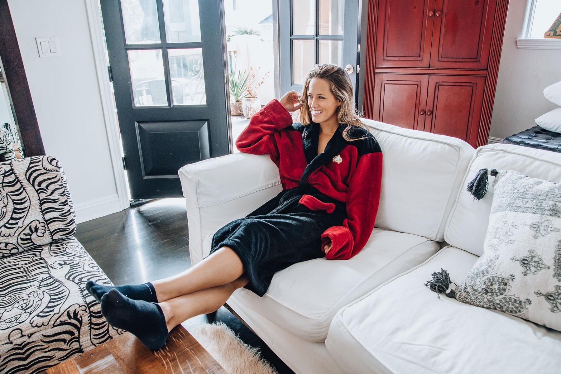 Star Trek: The Next Generation Command Bathrobe for Adults | One Size Fits Most