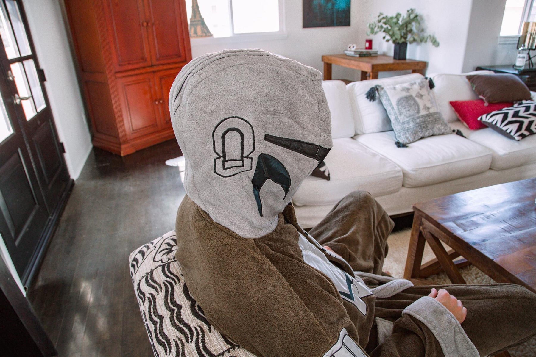 Star Wars: The Mandalorian Bounty Hunter Bathrobe for Adults