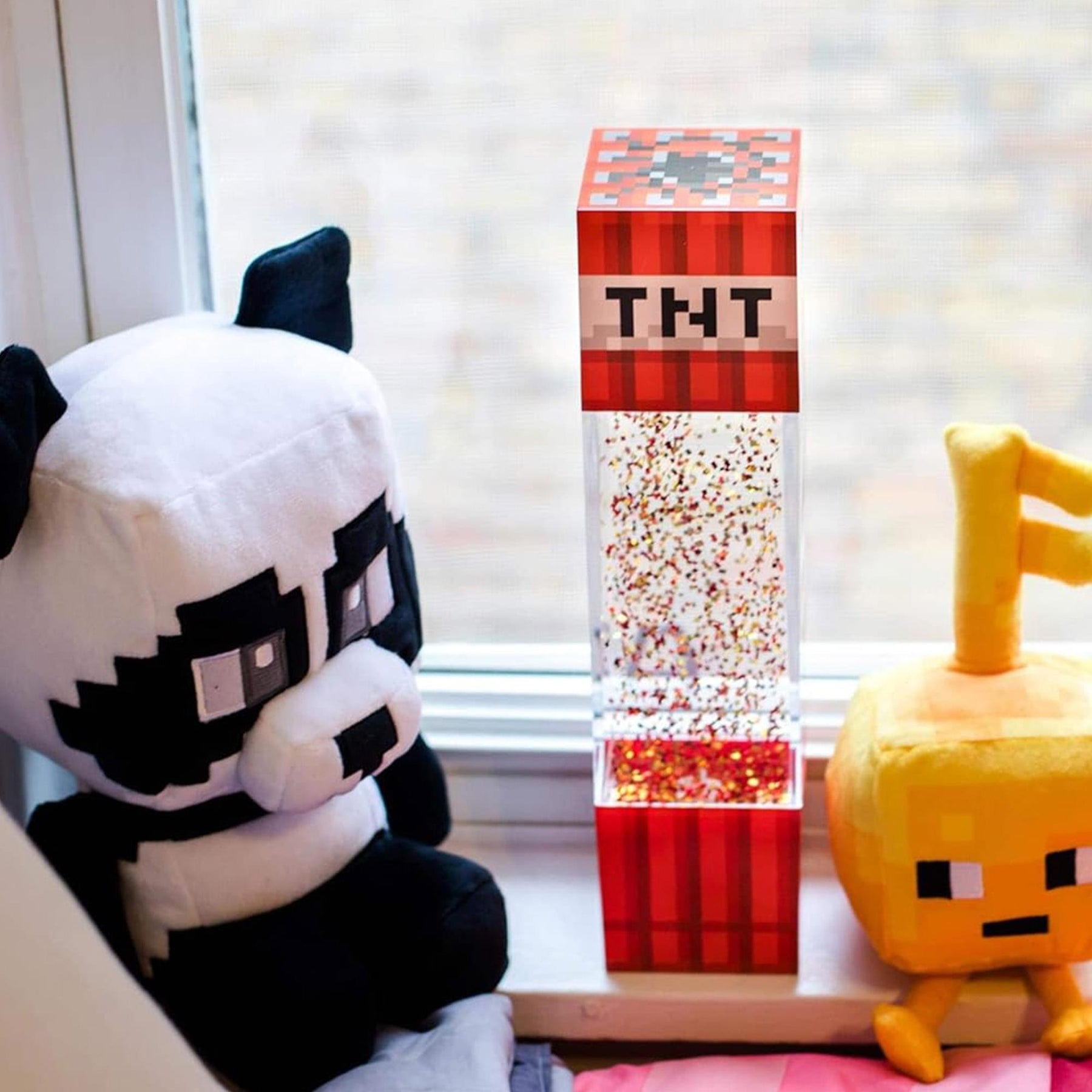 Minecraft 2-Piece TNT Décor Bundle | Glitter Lamp & String Lights