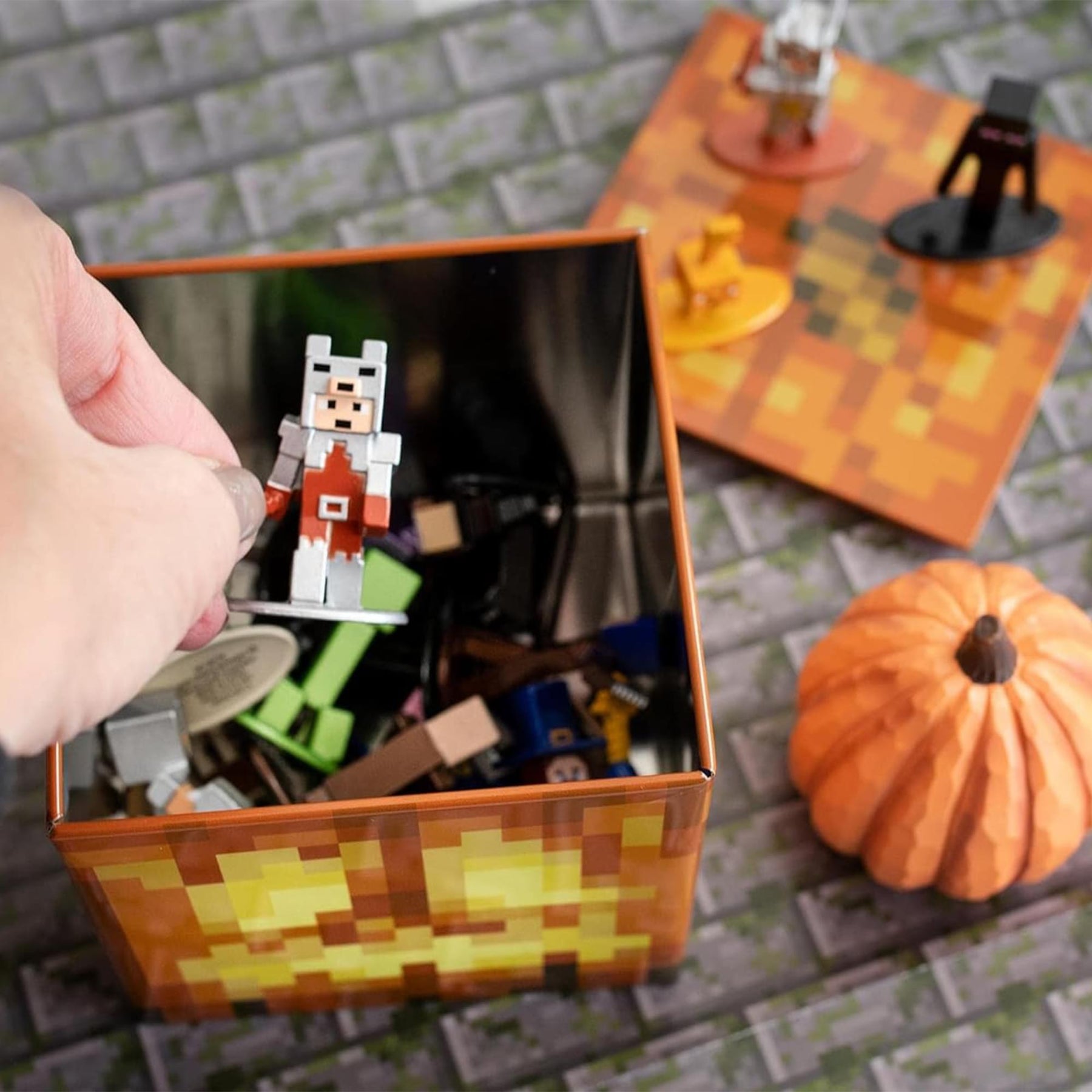 Minecraft 5-Piece 4 Inch Tin Storage Box Bundle