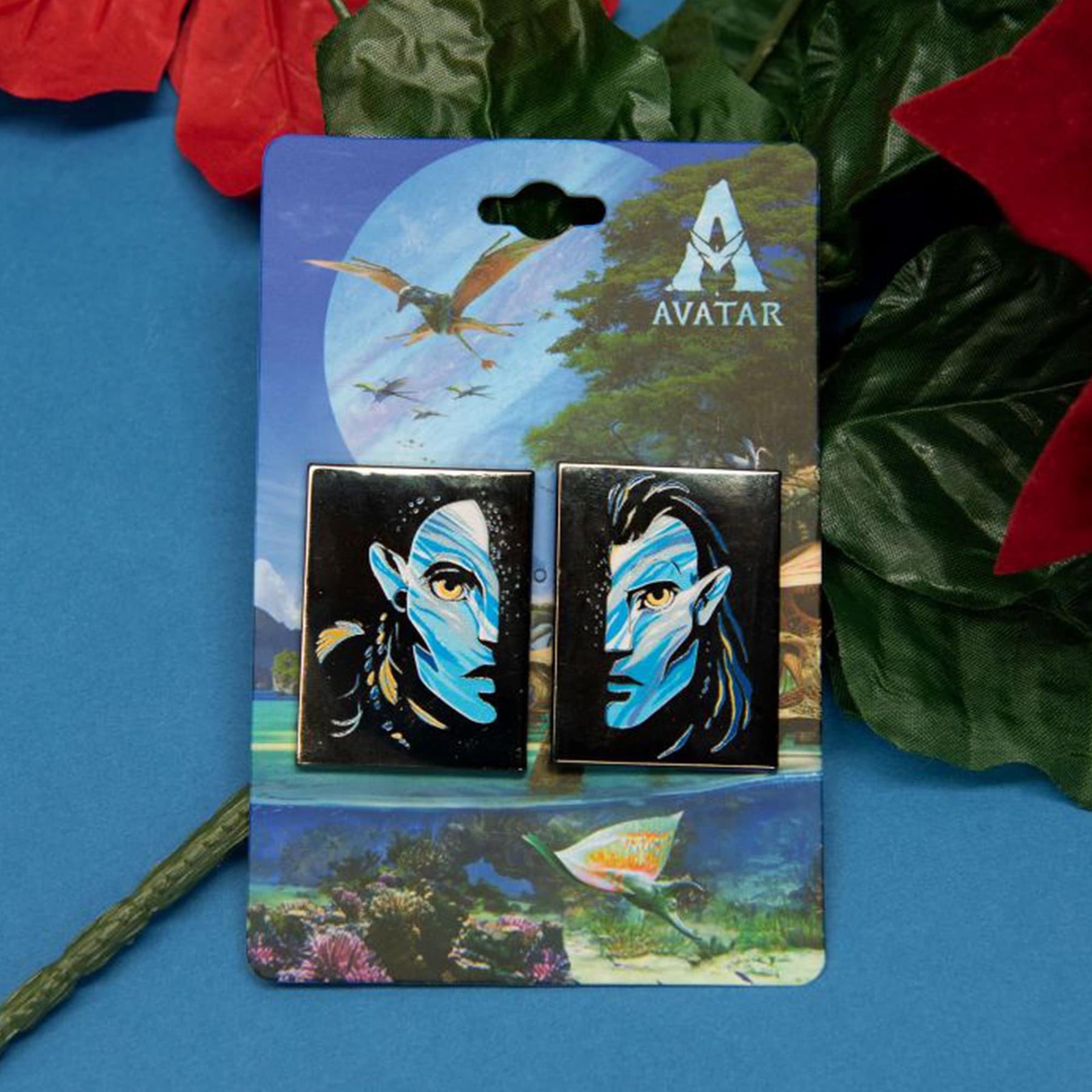 Avatar 2: The Way of Water Neytiri & Jake Enamel Pin Set
