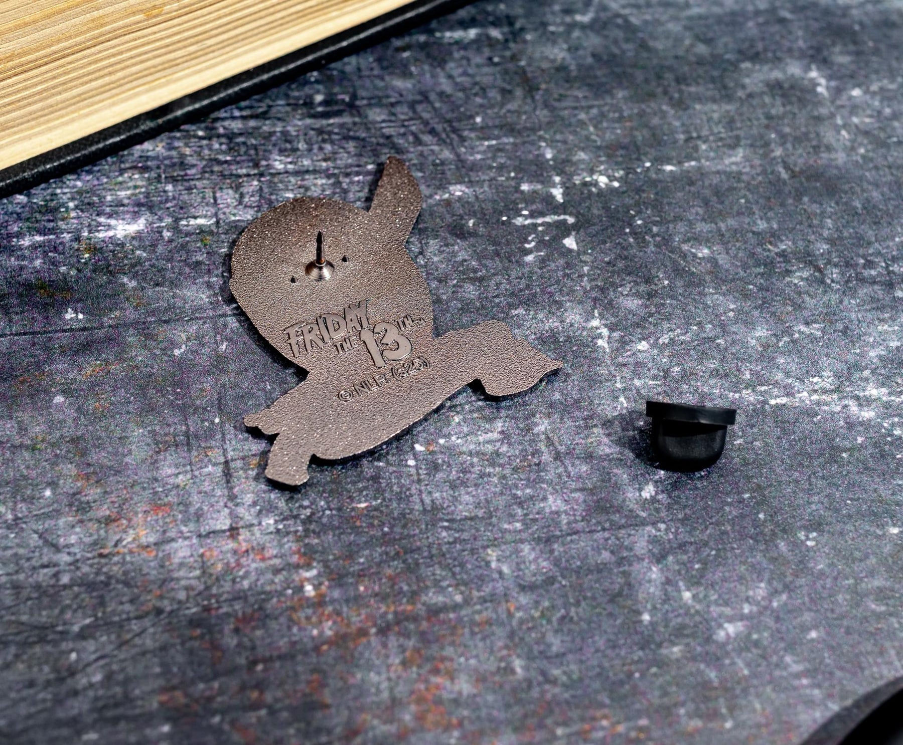 Friday The 13th Jason Voorhees Mask With Machete Enamel Pin