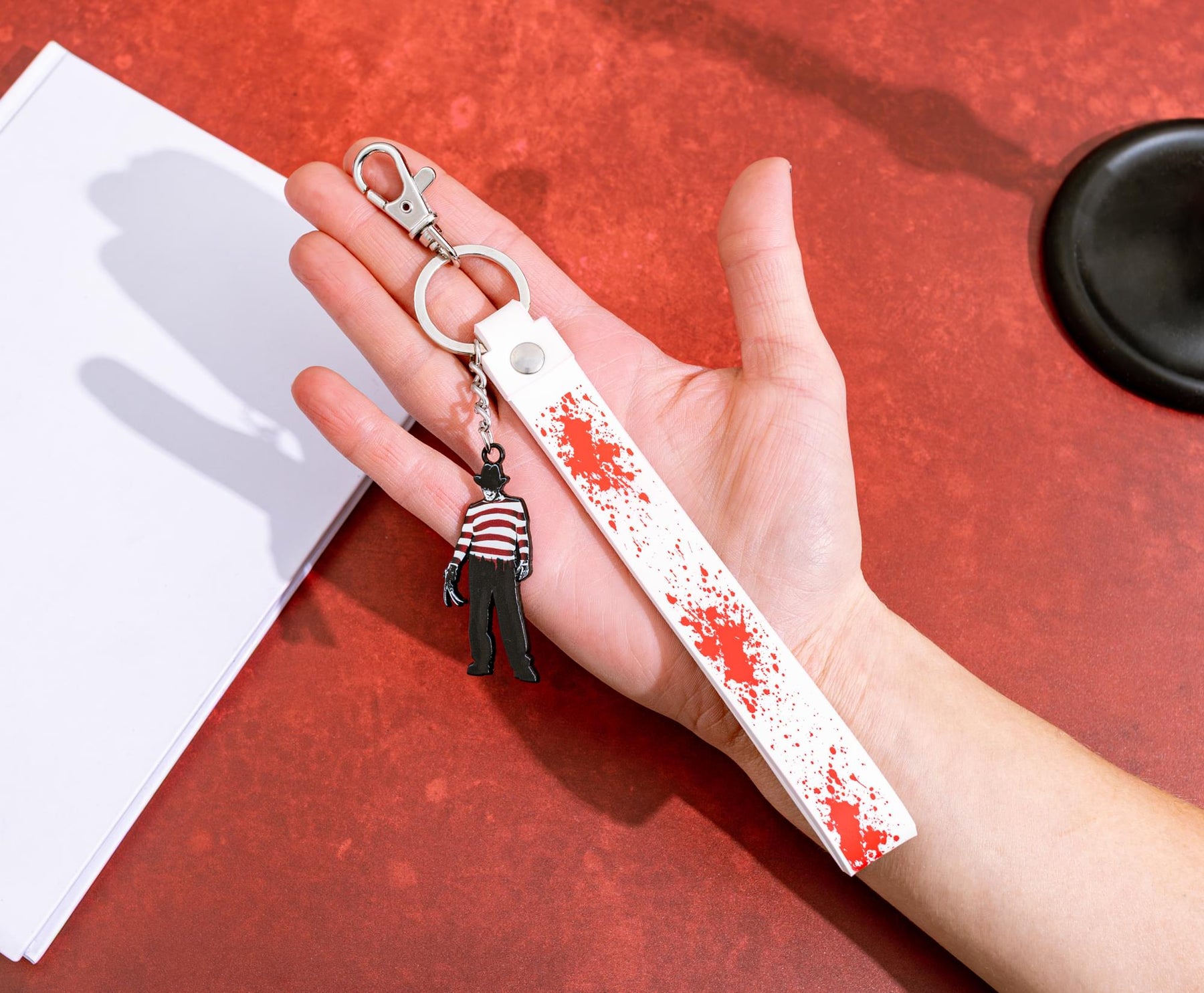 A Nightmare On Elm Street Freddy Krueger Enamel Keychain With Lanyard Strap