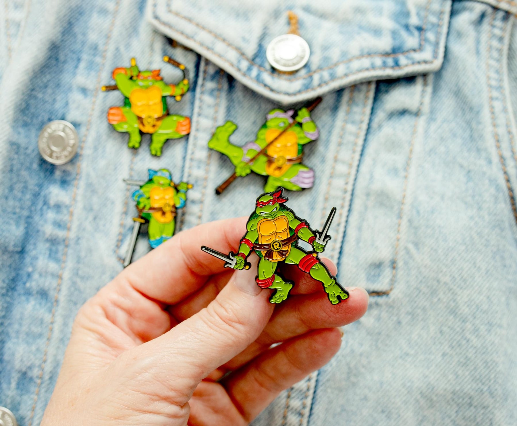 Teenage Mutant Ninja Turtles 4-Piece Enamel Pin Set