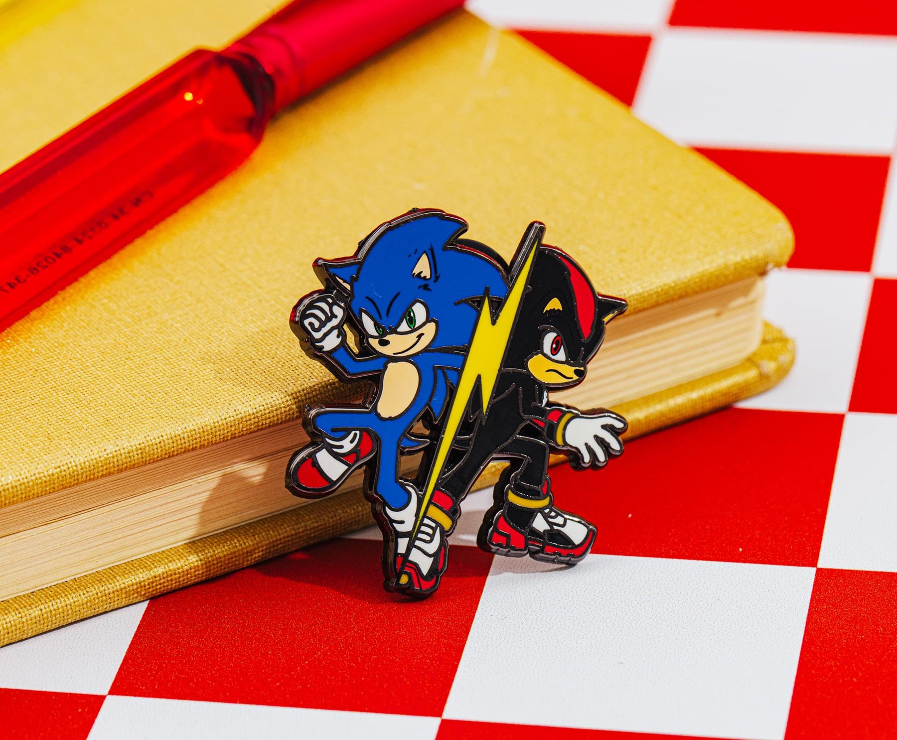 Sonic The Hedgehog 3 Sonic and Shadow Enamel Pin