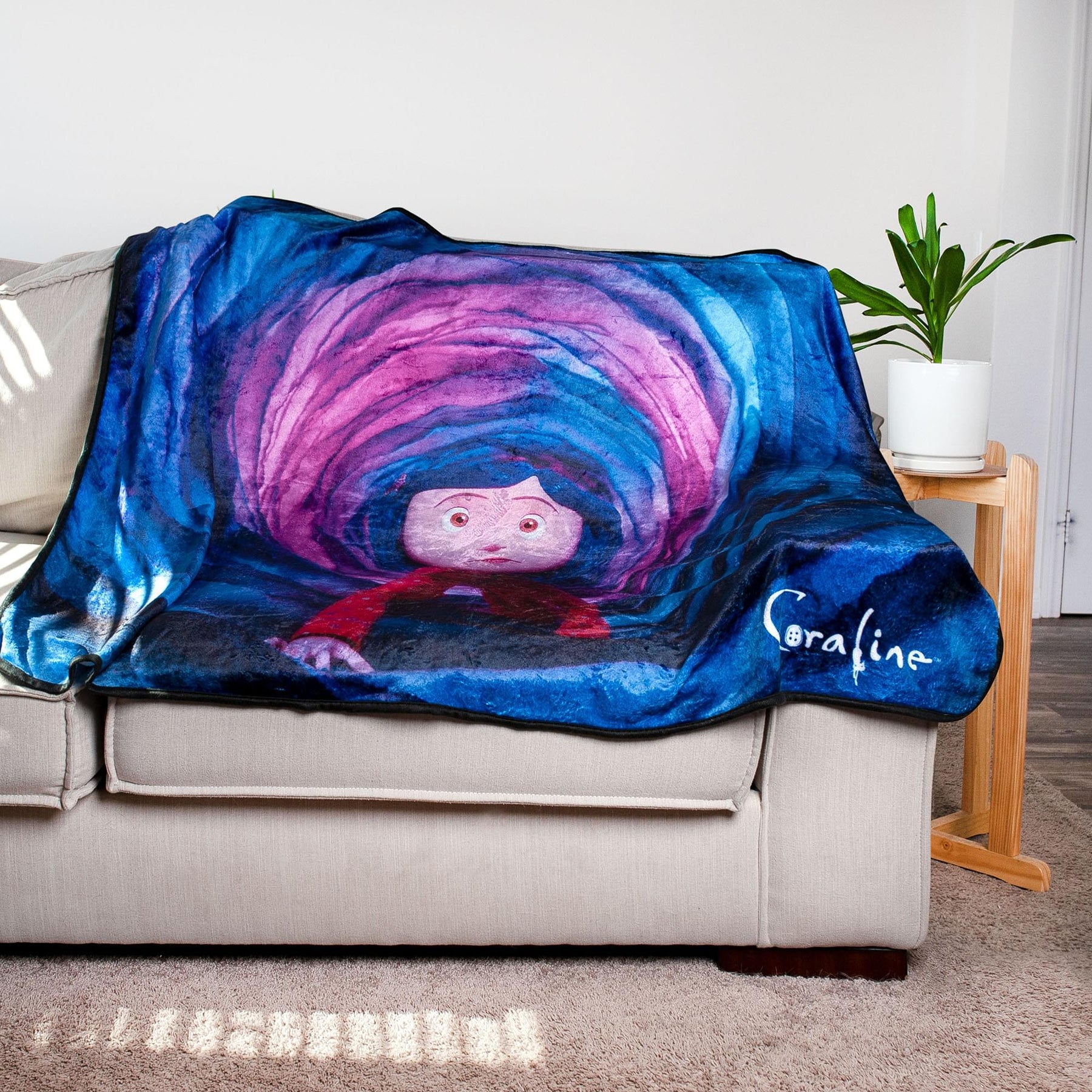 Coraline Fleece Throw Blanket | 45 x 60 Inches