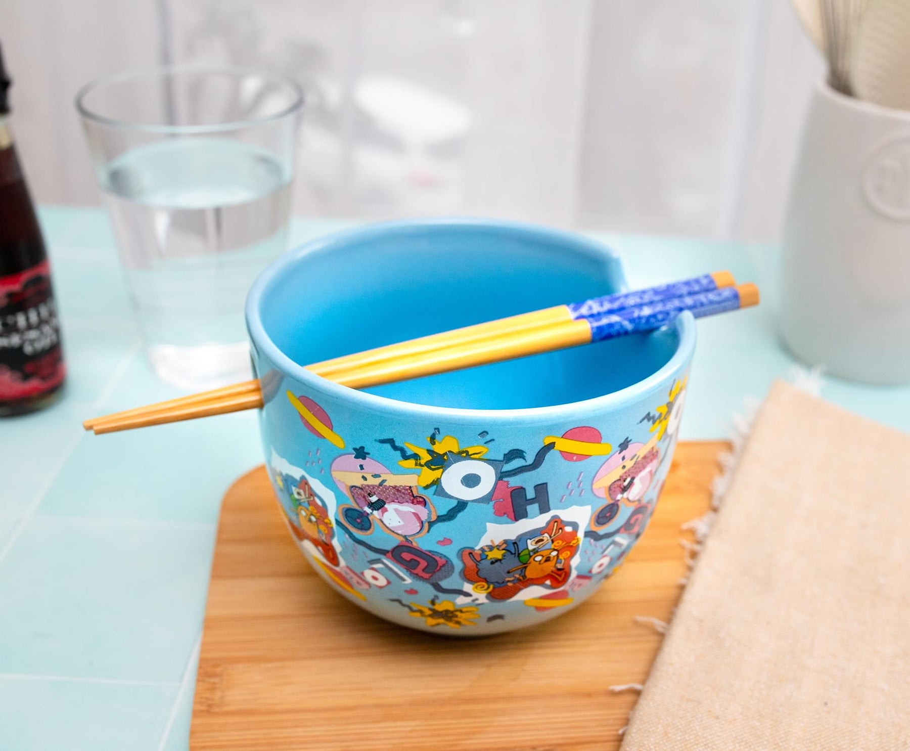 Adventure Time Toss Print 20-Ounce Ramen Bowl and Chopstick Set