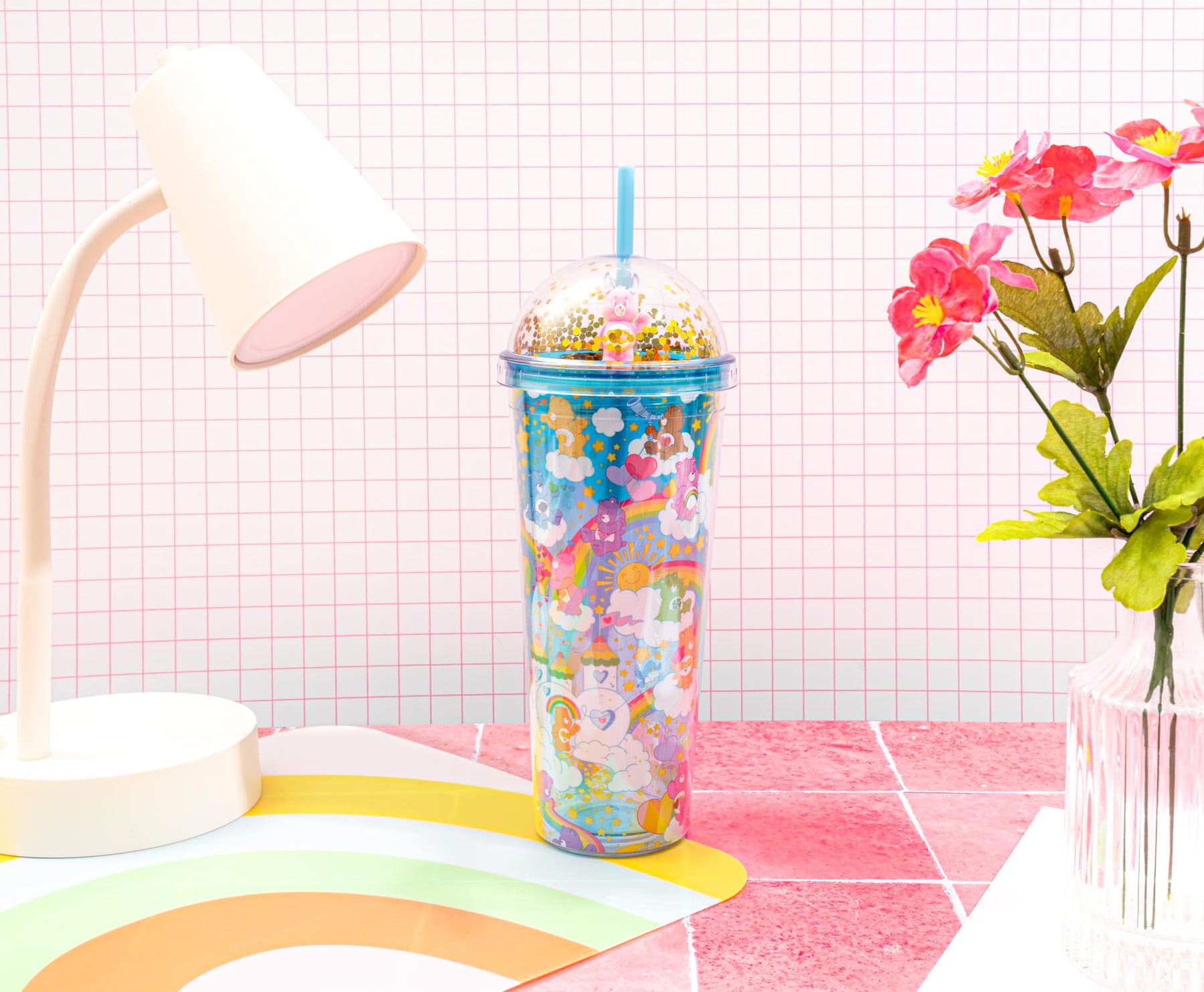Care Bears Rainbows 24-Ounce Confetti Carnival Cup With Dome Lid and Straw