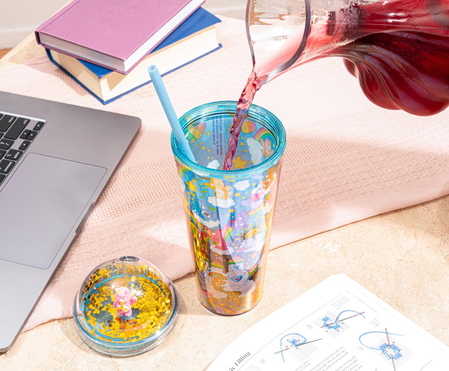 Care Bears Rainbows 24-Ounce Confetti Carnival Cup With Dome Lid and Straw