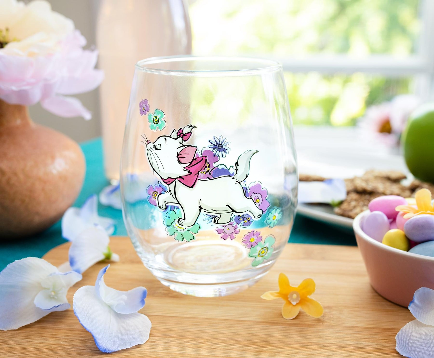 Disney The Aristocats Marie Walking Teardrop Stemless Wine Glass | Holds 20 Ounces