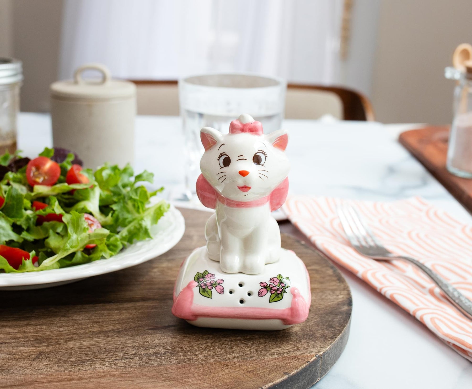 Disney The Aristocats Marie With Pillow Ceramic Salt and Pepper Shaker Set