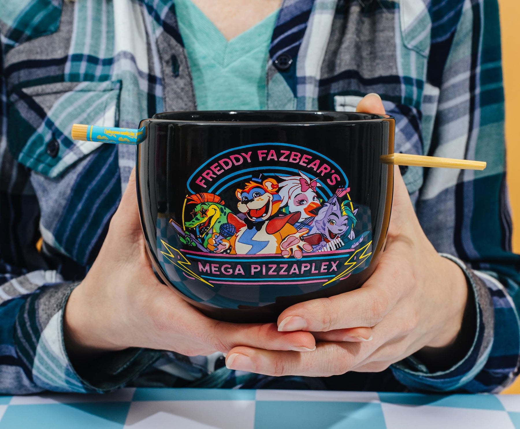 Five Nights At Freddy's Mega Pizzaplex 20-Ounce Ramen Bowl and Chopstick Set