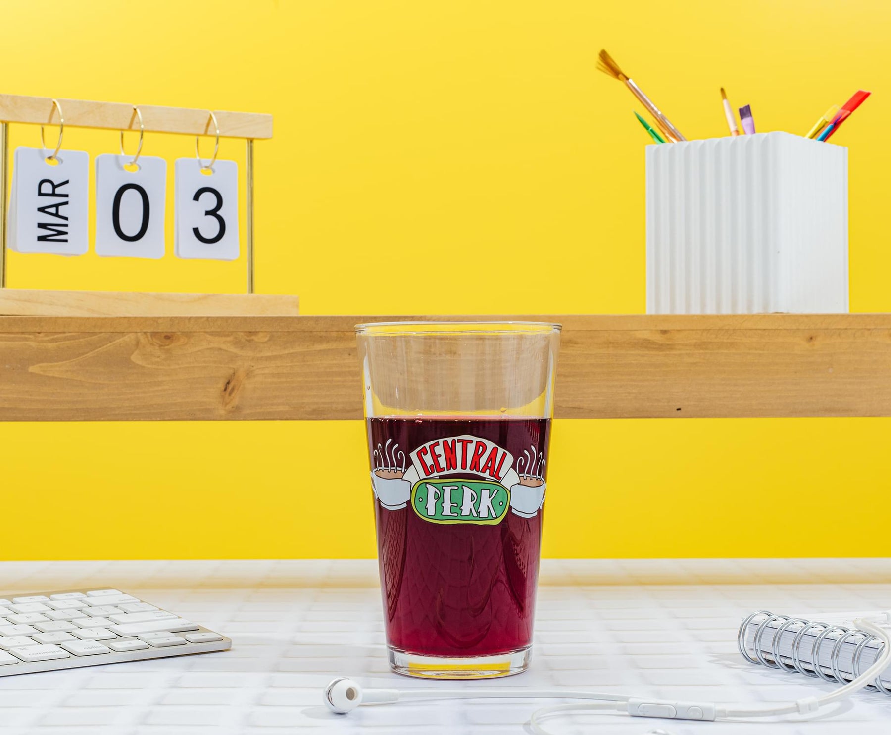 Friends Central Perk Logo Pint Glass | Holds 16 Ounces
