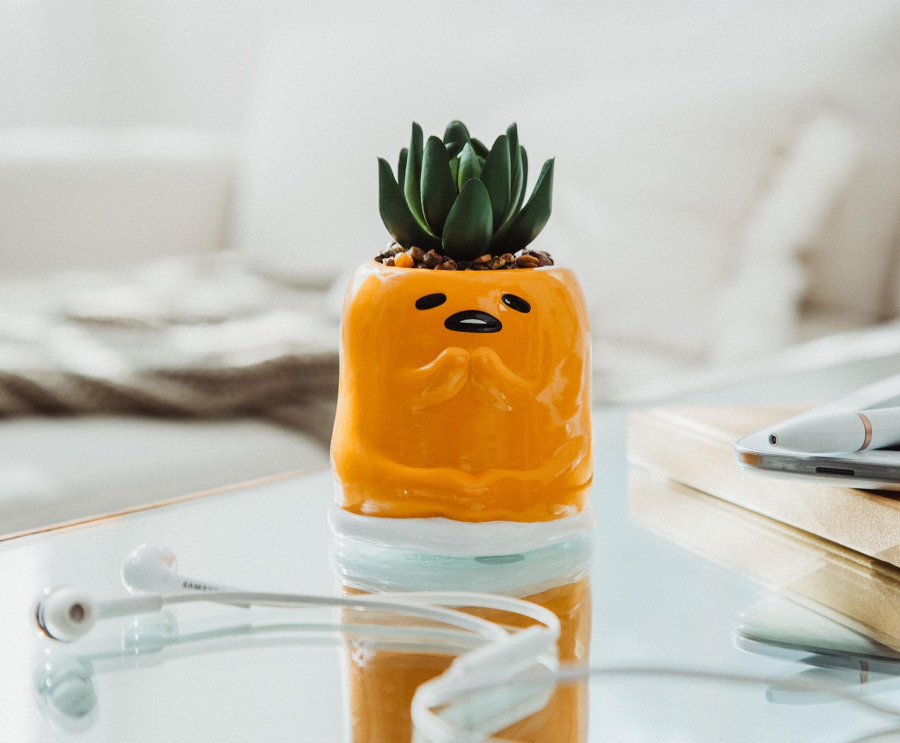 Sanrio Gudetama Meditation 3-Inch Mini Planter With Artificial Succulent