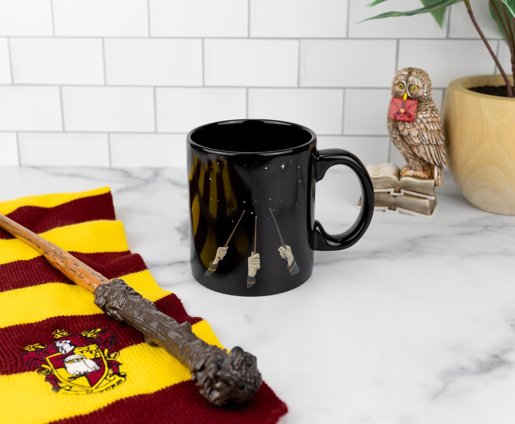 Harry Potter Wands Heat-Reveal Mug | Holds 20 Ounces