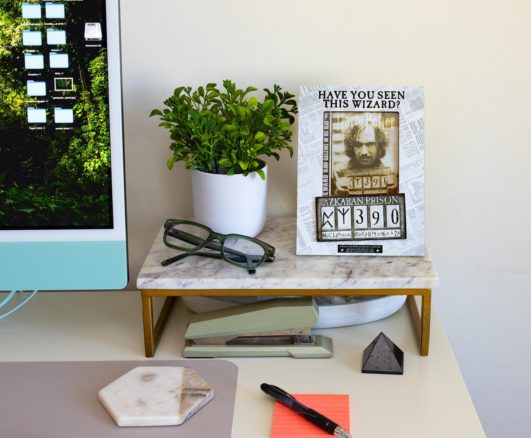 Harry Potter "Have You Seen This Wizard" Photo Frame | Holds 4 x 6 Inch Pictures
