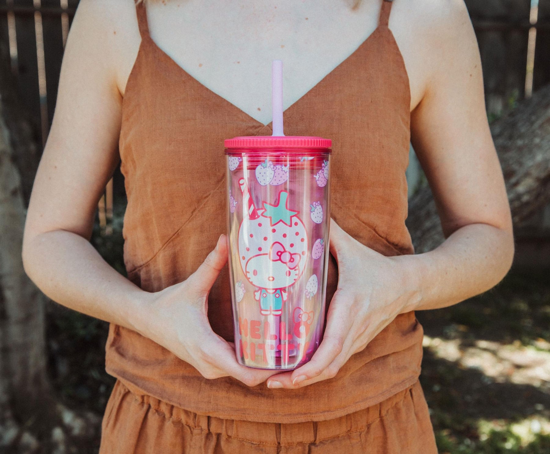 Sanrio Hello Kitty Strawberries Plastic Tumbler With Lid and Straw | 20 Ounces