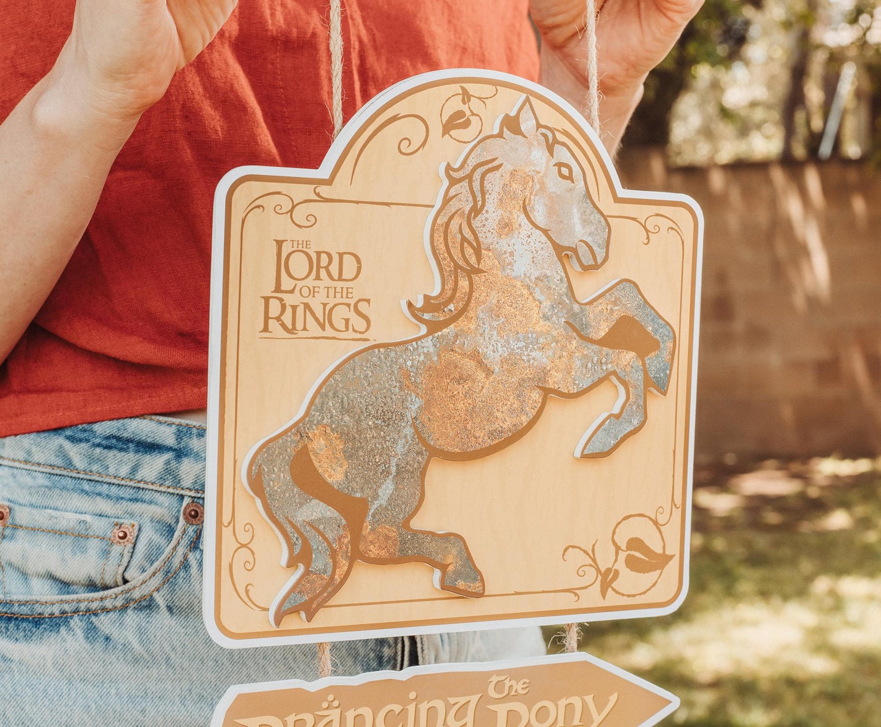 The Lord Of The Rings The Prancing Pony Hanging Wall Sign | 11 x 8 Inches