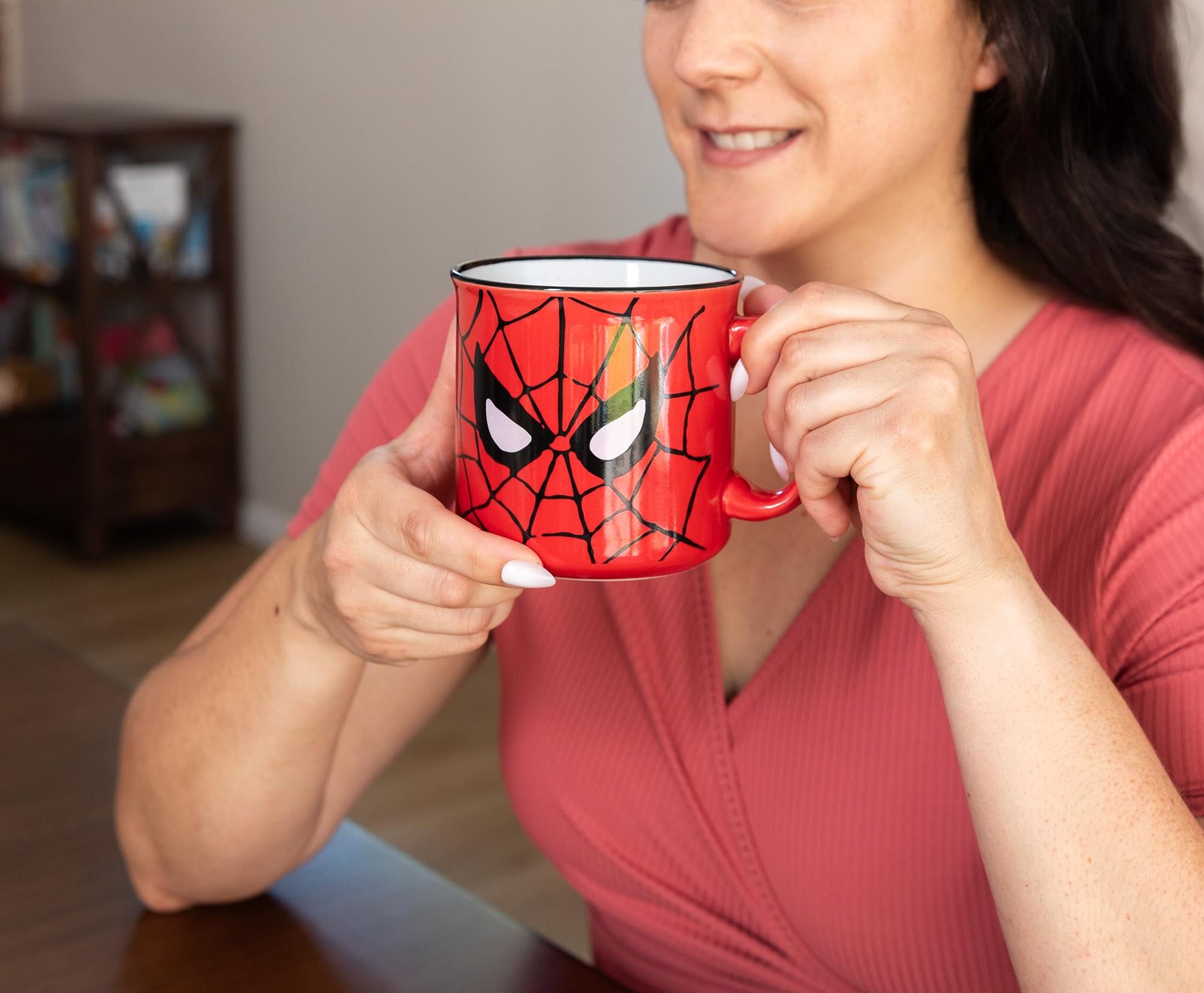 Marvel Spider-Man Face Ceramic Camper Mug | Holds 20 Ounces