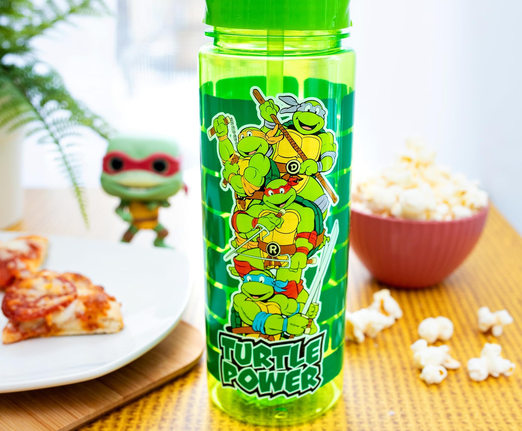 Teenage Mutant Ninja Turtles Water Bottle With Flip-Up Straw | Holds 20 Ounces