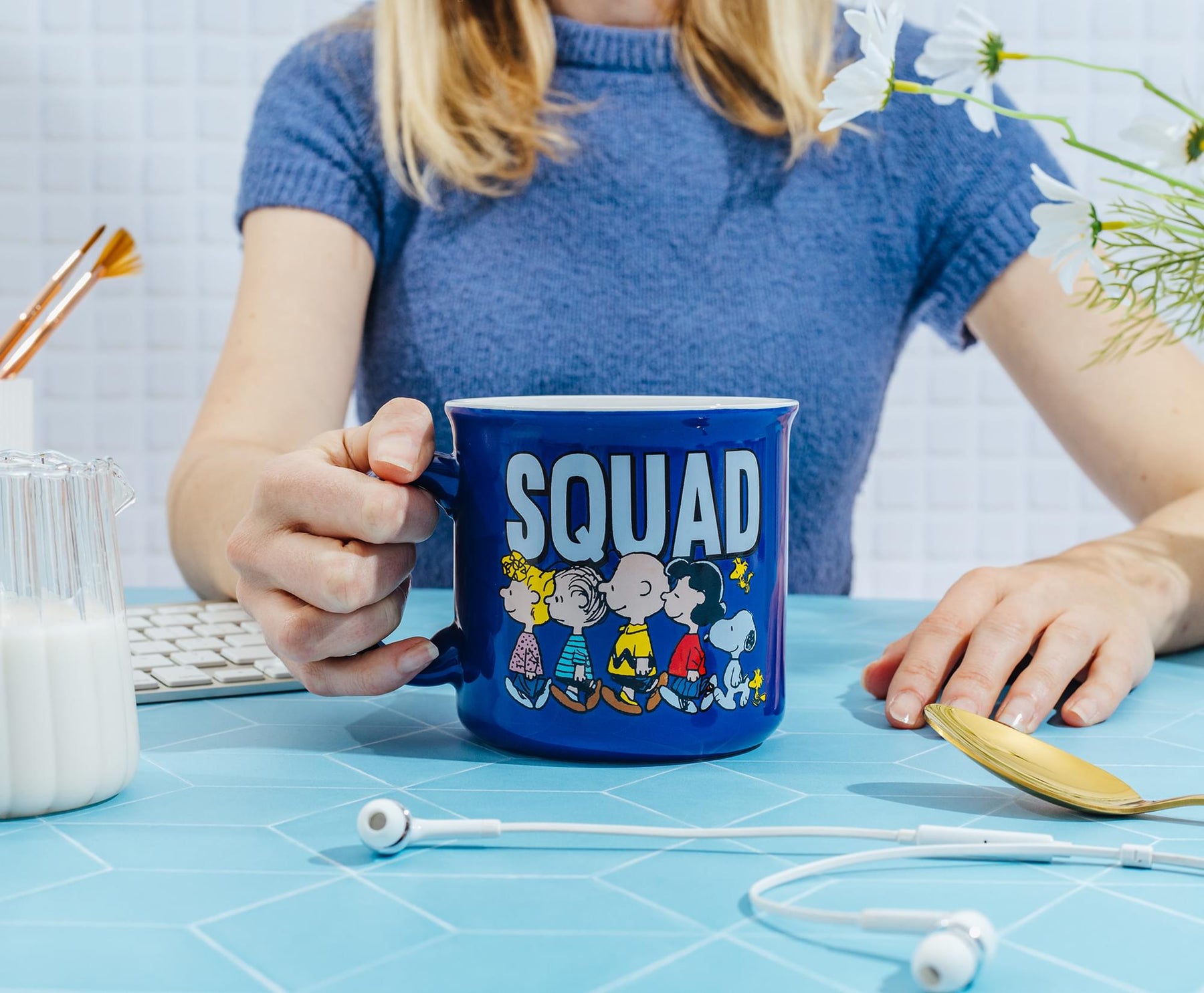 Peanuts Characters "Squad" Ceramic Camper Mug | Holds 20 Ounces